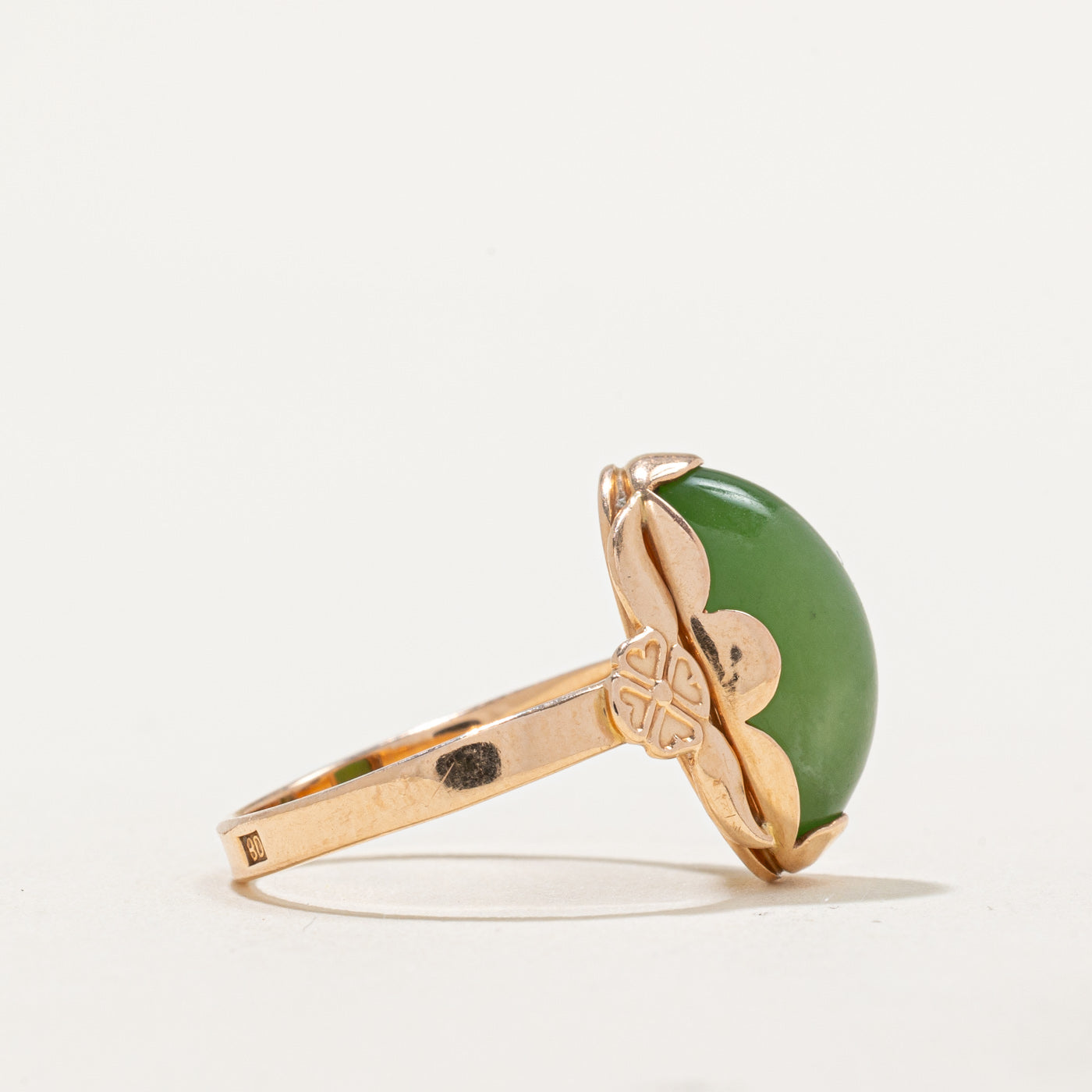 Natural Nephrite Jade Ring for Women | 2.50 Carat Genuine Jade Stone | Size 6.25 | Elegant Green Gemstone Jewelry for Everyday Wear, Gift Giving & Special Occasions