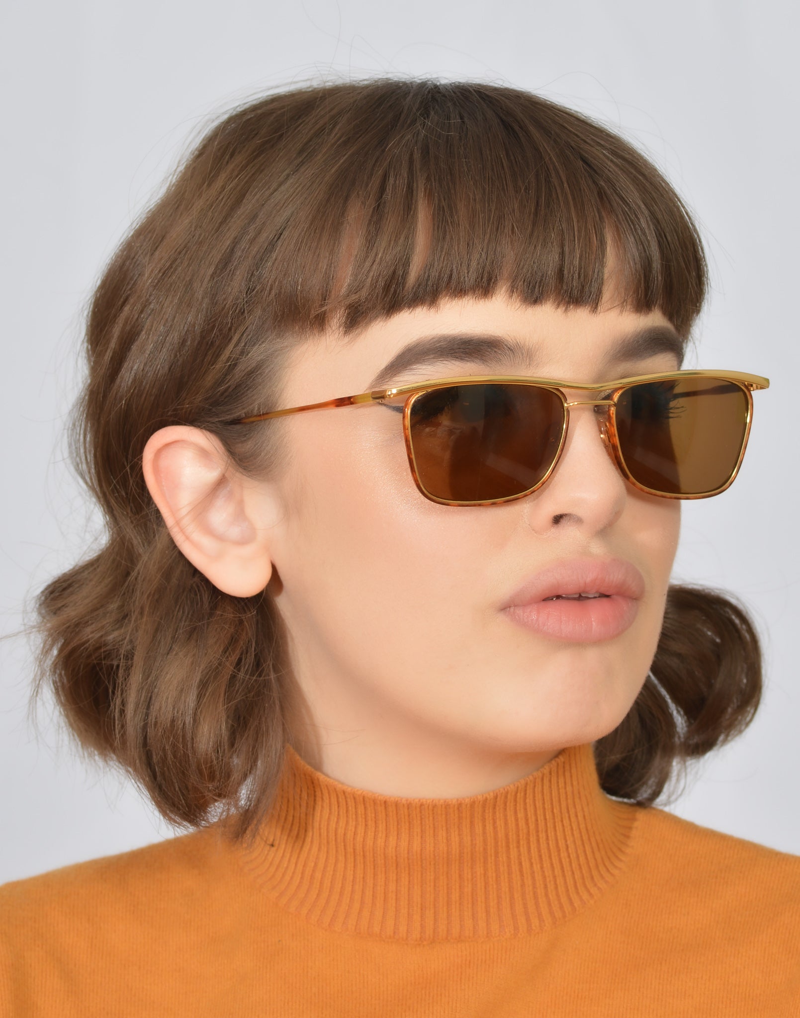Persol Dilke BRN Sunglasses - Polarized Vintage Aviator Sunglasses for Men & Women - UV Protection & Anti-Glare - Perfect for Driving, Travel & Outdoor Activities