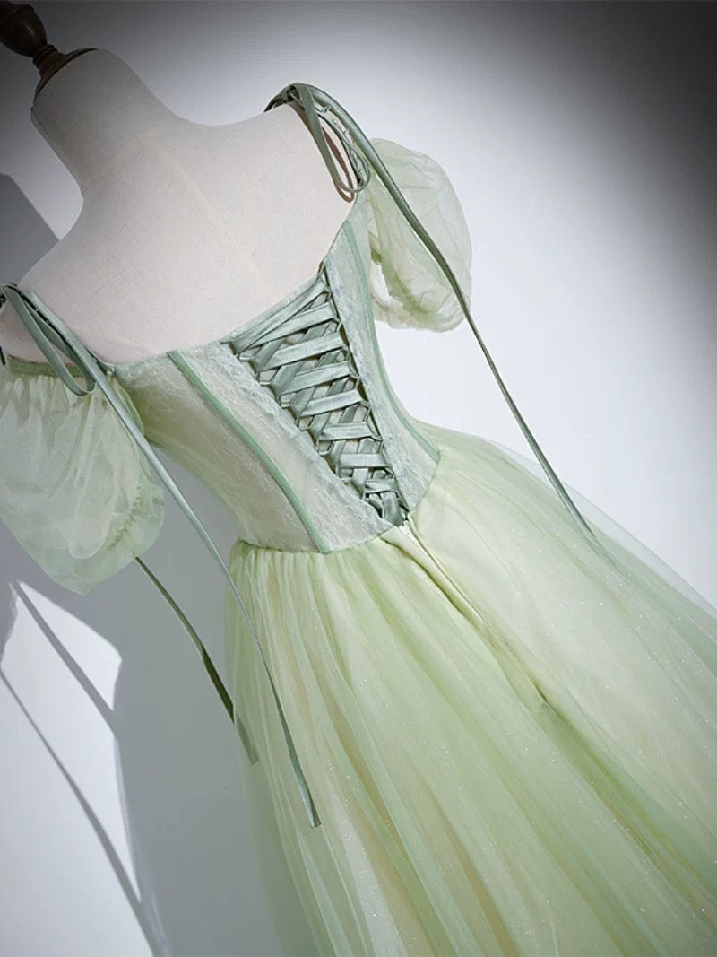 Elegant A-Line Tulle Lace Green Long Prom Dress & Evening Gown - Perfect for Homecoming, Formal Dances, and Special Occasions