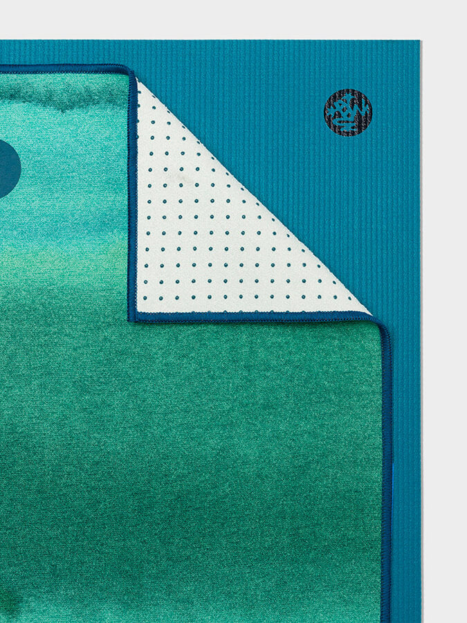 Manduka Yogitoes Non-Slip Yoga Mat Towel 71