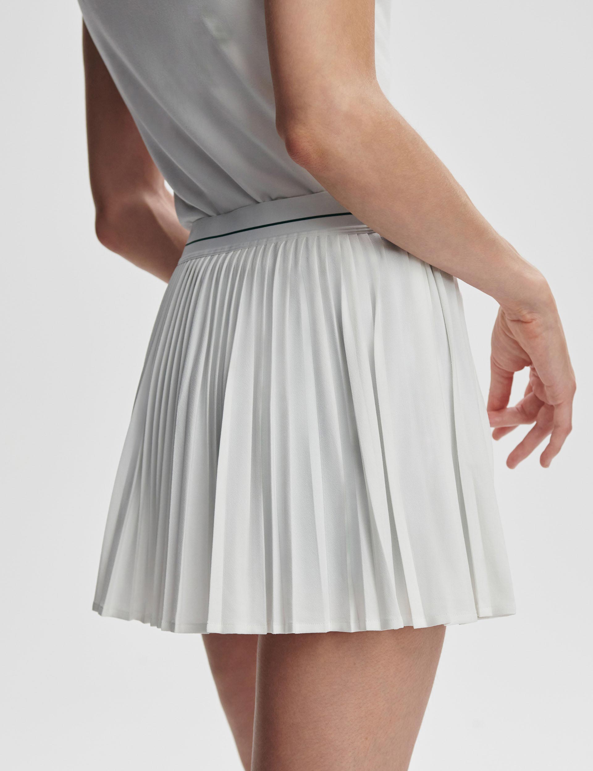 Clemency Mid Rise Skort 13.5