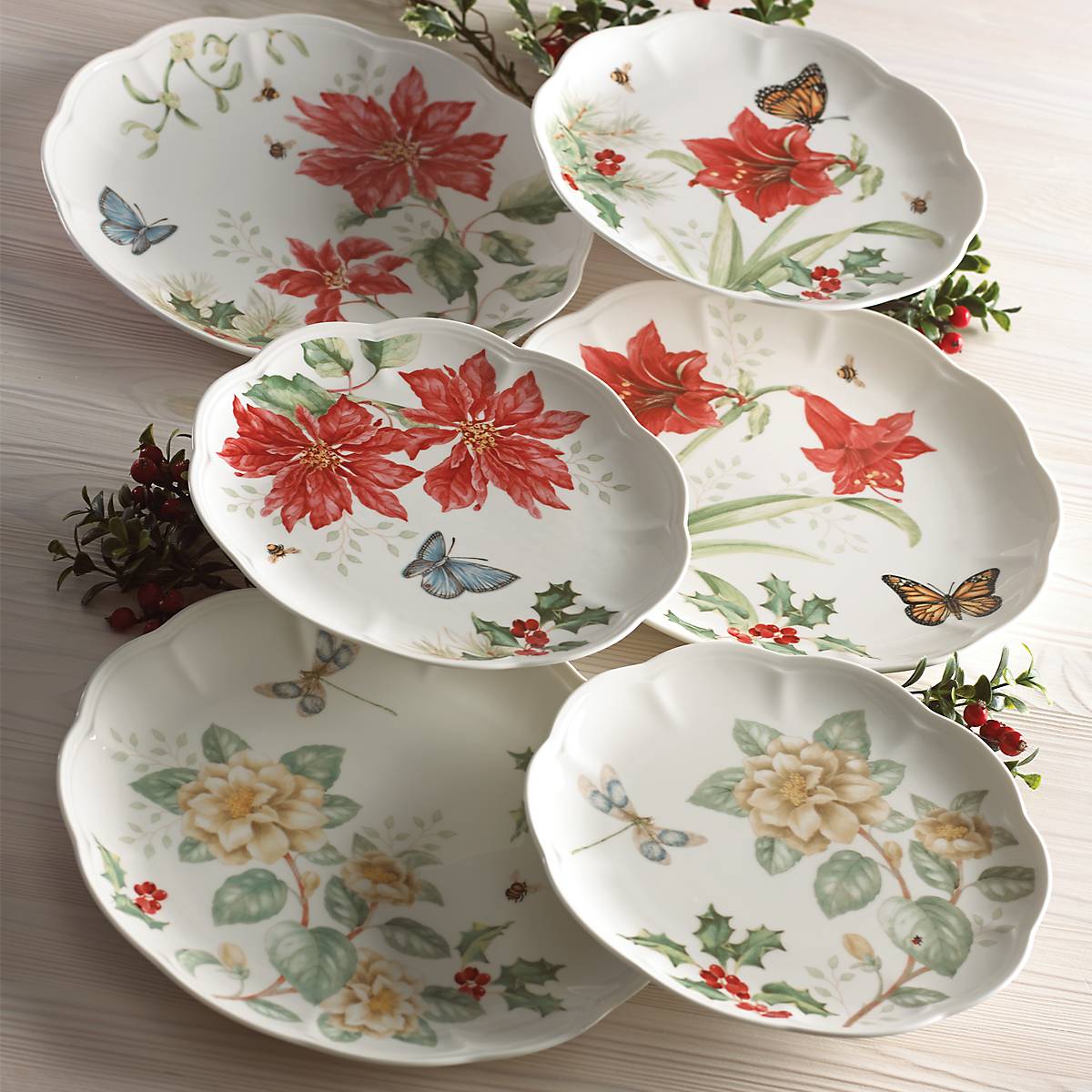 Butterfly Meadow Holiday 18-Piece Dinnerware Set - Elegant Floral Design Porcelain Plates, Bowls & Mugs - Perfect for Thanksgiving, Christmas & Family Gatherings