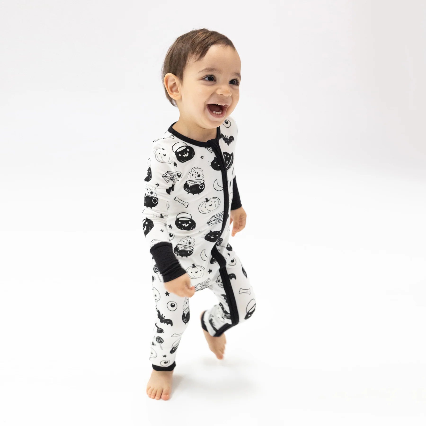 Black and White Halloween Zipper Romper for Adults - Cute & Spooky Jumpsuit Costume for Halloween Parties, Cosplay, and Themed Events