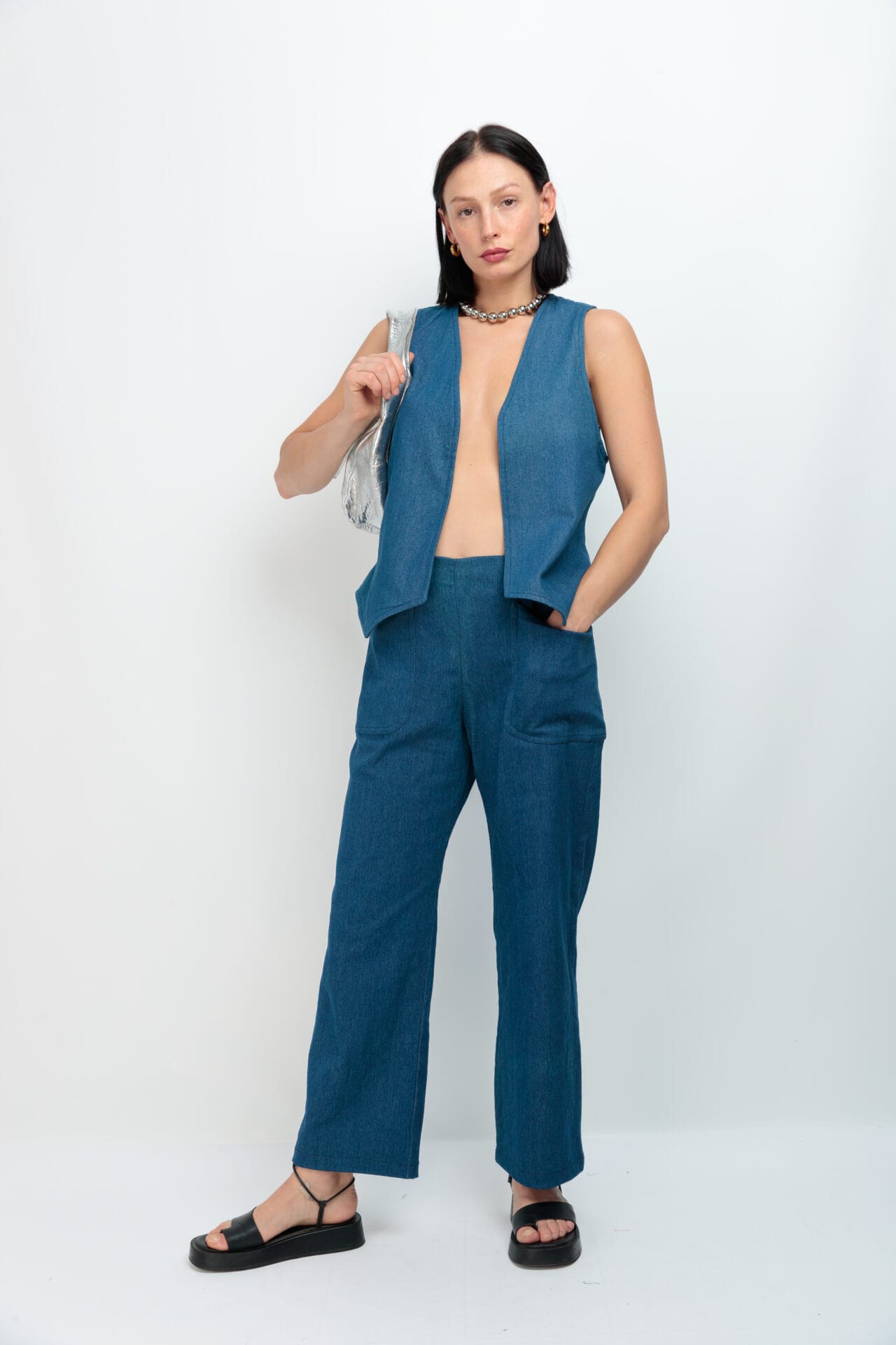 Gilet Denim Cruel Love - Stylish Denim Vest for Women | Perfect for Casual Outfits, Layering & Streetwear Fashion