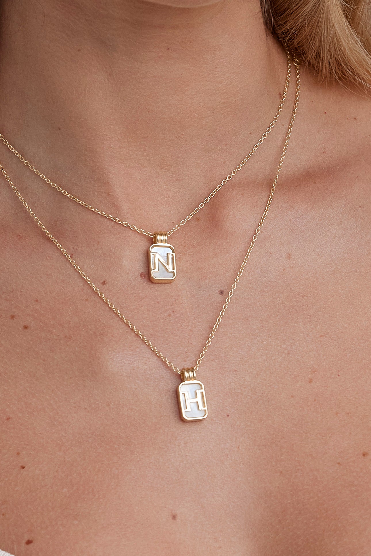 A to Z Gold Initial Necklace for Women - Personalized Alphabet Letter Pendant Jewelry - Perfect Gift for Birthday, Anniversary & Valentine's Day