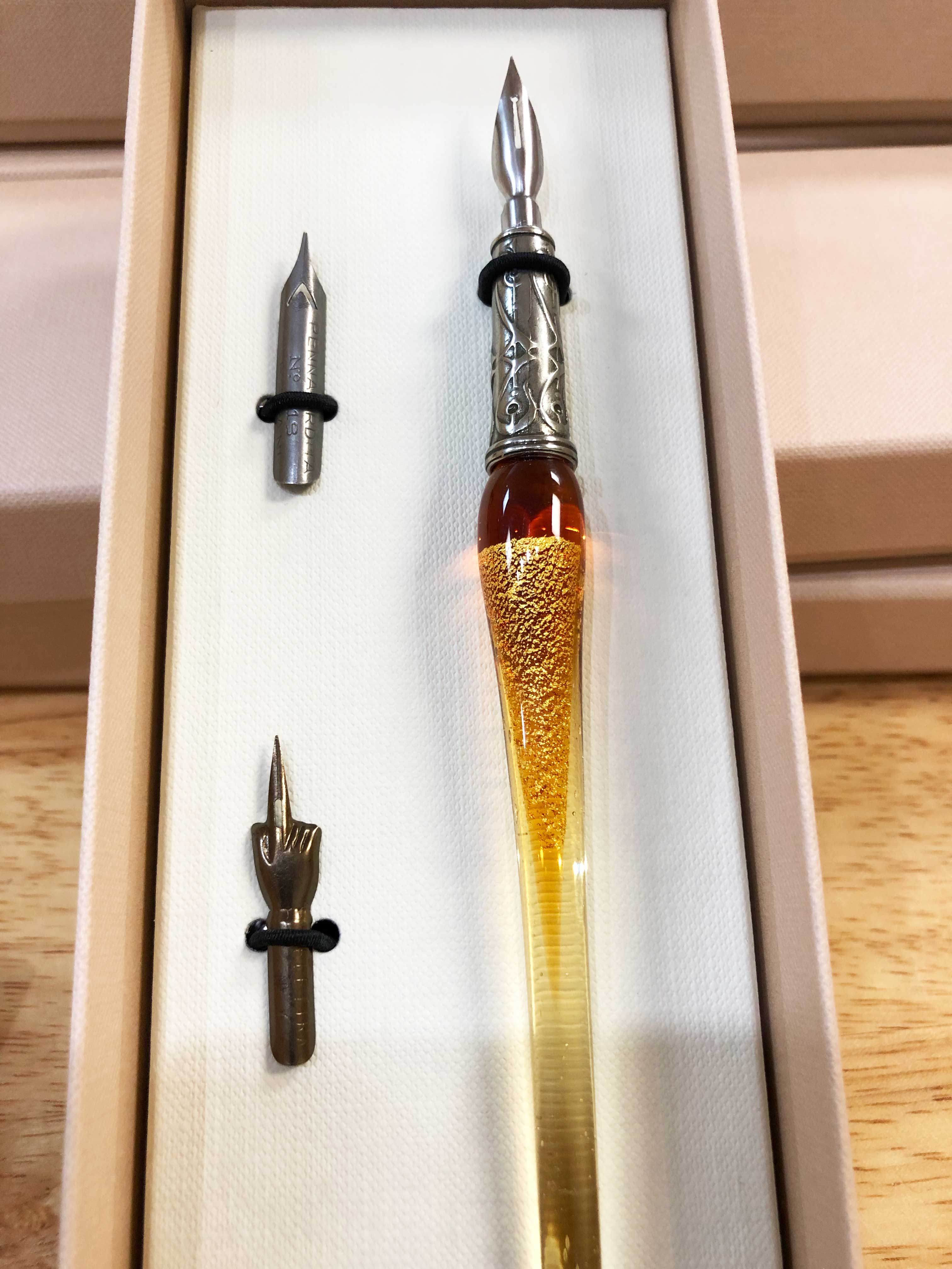 Bortoletti Murano Glass Dip Pen - Handcrafted Italian Glass Writing Pen for Calligraphy & Lettering - Perfect for Wedding Invitations, Art Projects & Gift Giving