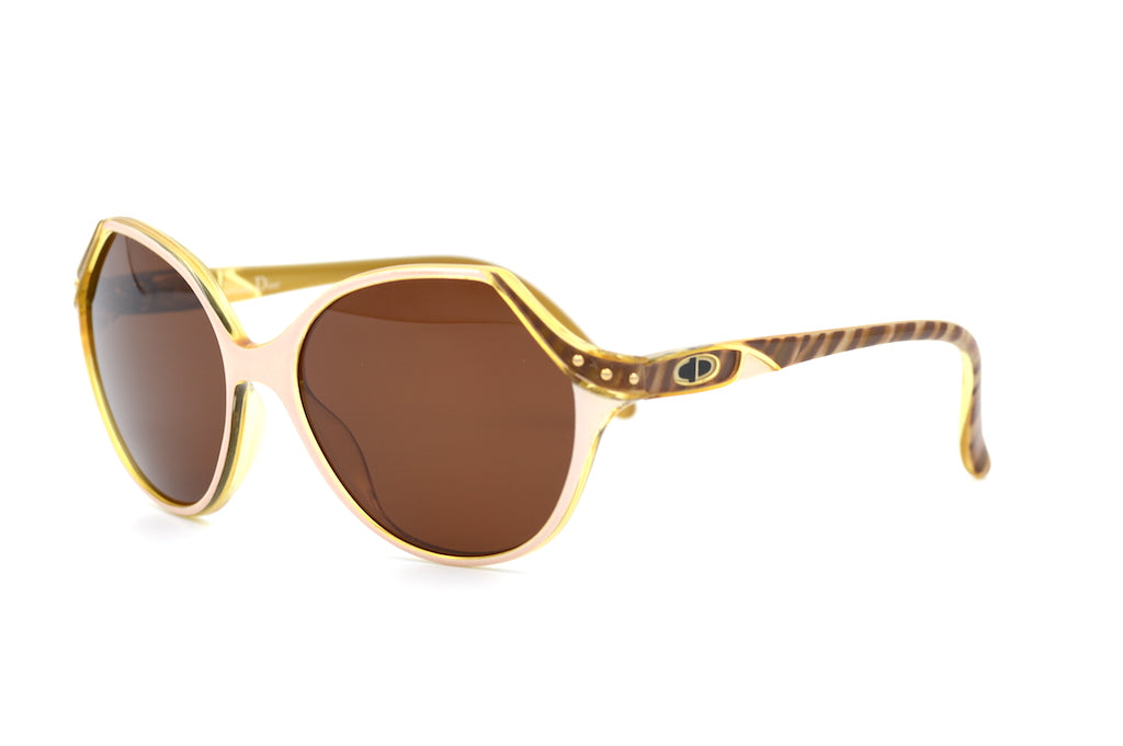 Christian Dior 2297 Sunglasses - Luxury Designer Shades for Women & Men | UV Protection, Fashionable & Comfortable | Perfect for Beach, Driving & Outdoor Activities