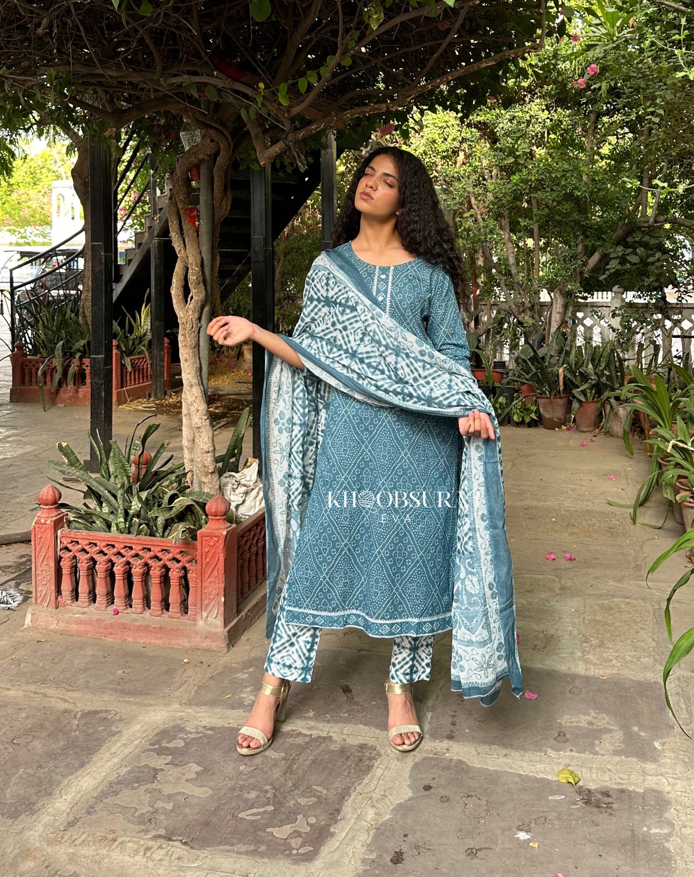 Stylish Blue Denim Kurta Suit Set for Women - Trendy Ethnic Outfit for Parties, Weddings & Festive Occasions