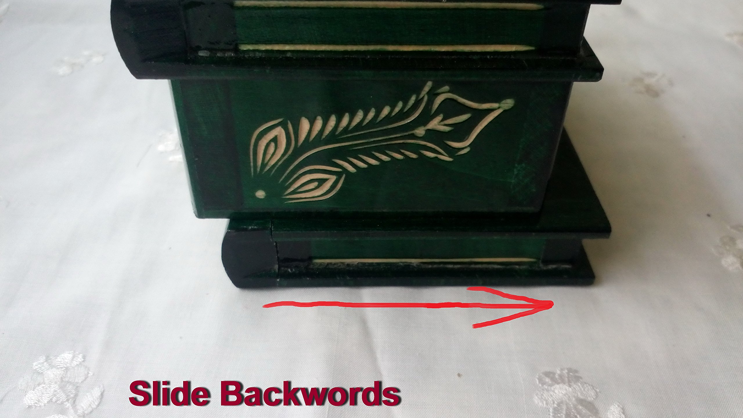 Handcarved Wooden Magic Puzzle Box - Secret Treasure Storage & Jewelry Box - Unique Gift for Puzzle Lovers & Collectors (Green) - Perfect for Home Decor, Brain Teasers & Secure Jewelry Storage