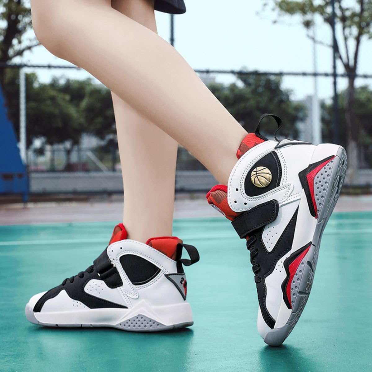 CZHIHANEG Kids Basketball Shoes - Lightweight Breathable Mesh Sneakers for Boys & Girls - Youth Sports Shoes for School, Running, and Outdoor Play - Spring & Summer Collection (Sizes 31-40) - Perfect for Basketball Practice, Gym Class, and Everyday Wear