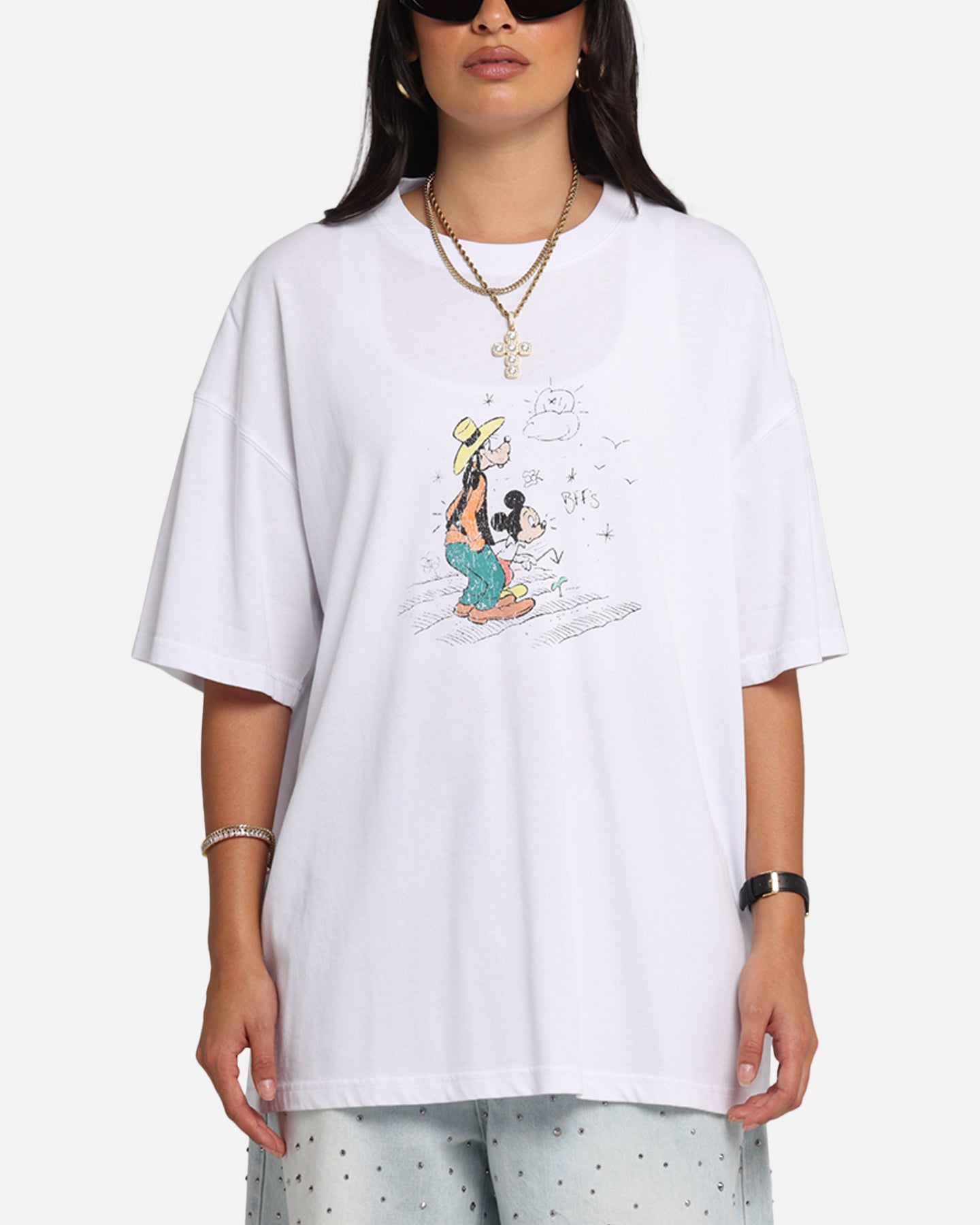 Disney Best Friends T-Shirt for Women - Soft Cotton White Graphic Tee - Cute Matching Outfits for BFFs, Sisters & Couples - Perfect for Casual Wear, Gifts & Theme Parks