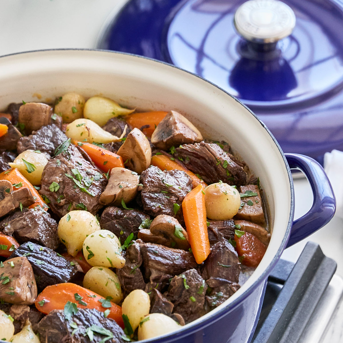 Merten & Storck Enameled Cast Iron Dutch Oven 7 Quart - Cobalt Blue | Heavy Duty Cookware for Braising, Stewing & Baking | Perfect for Camping, Family Dinners & Outdoor Cooking