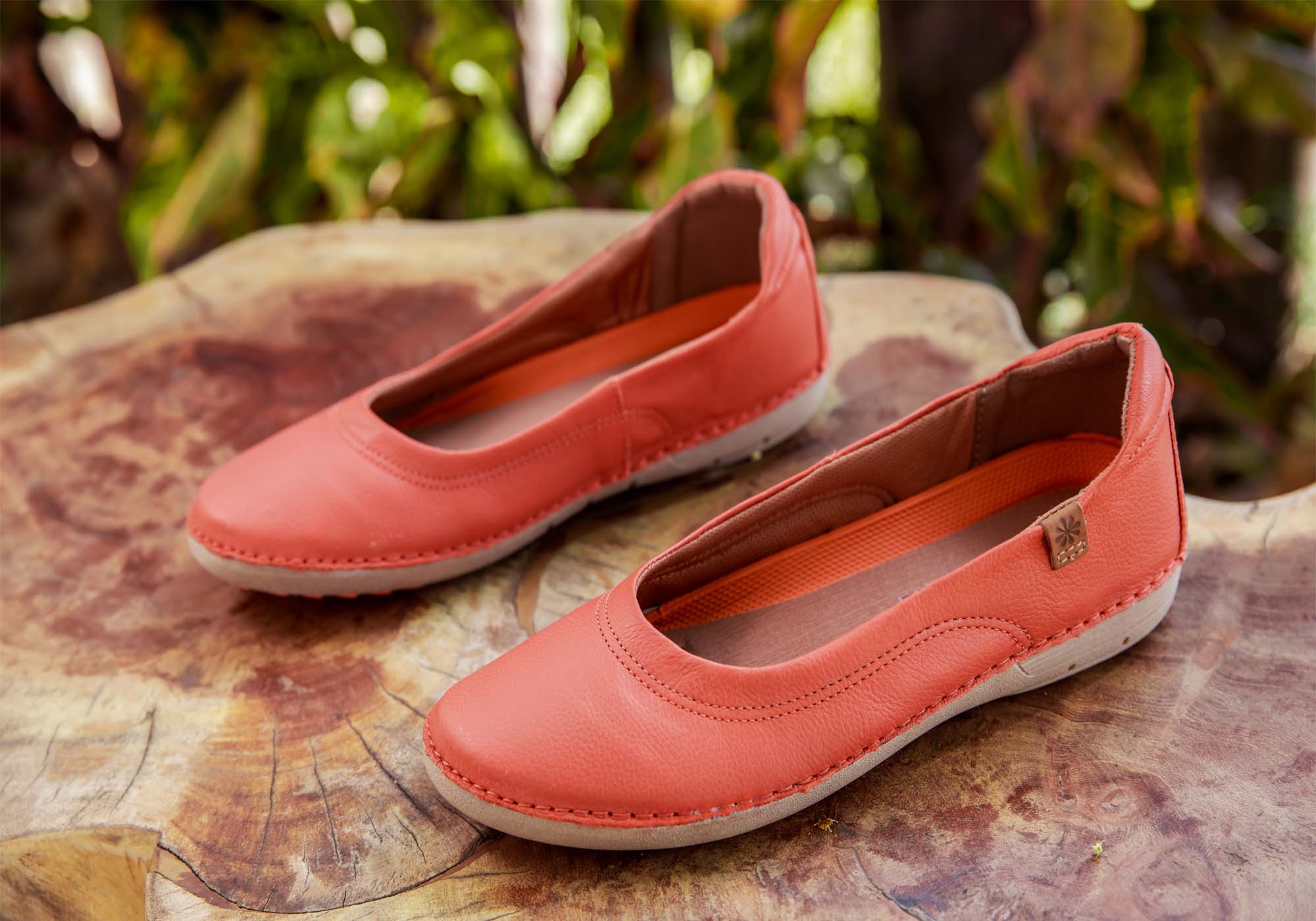 New Women's Comfortable Leather Shoes by Louise - Handmade in Brazil - Perfect for Work, Travel & Casual Wear