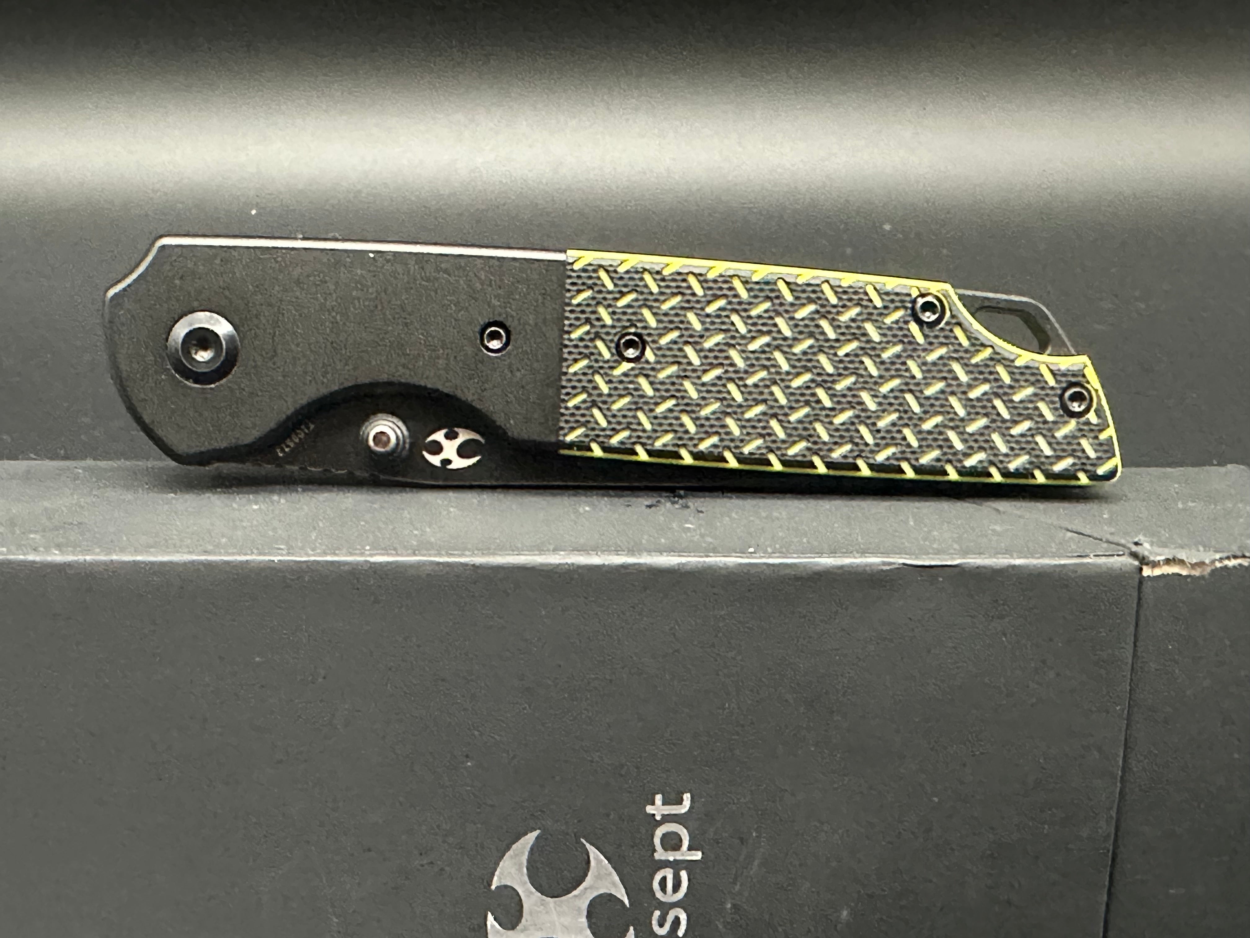 Kansept Warrior Tanto Liner Lock Folding Knife - Black/Green G10 Handle - EDC Tactical Pocket Knife for Outdoor Camping, Hiking & Survival
