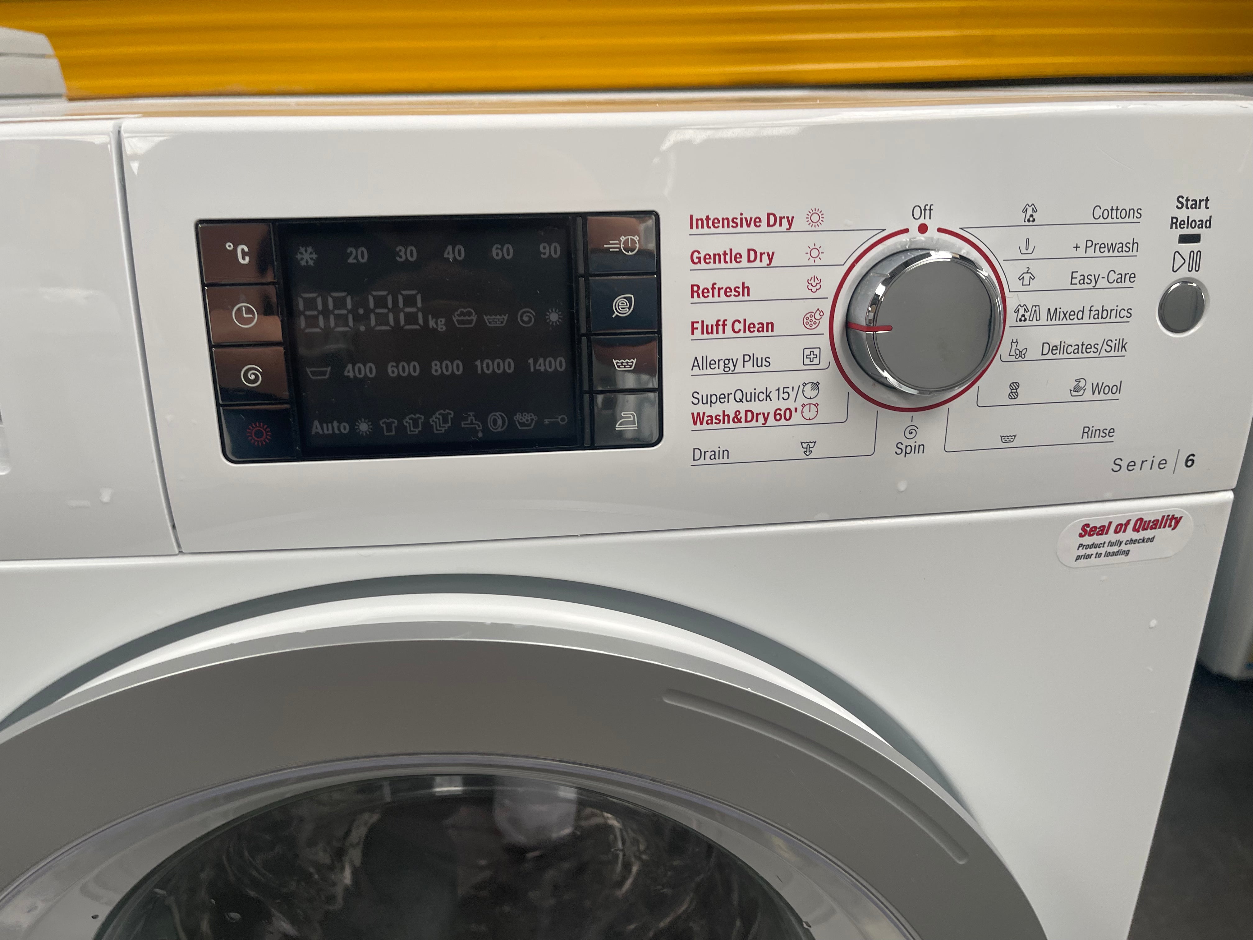 Refurbished Bosch 8kg/4kg Washer Dryer Combo - Energy Efficient Laundry Solution for Apartments & Small Homes | Perfect for Space-Saving & Convenient Washing/Drying