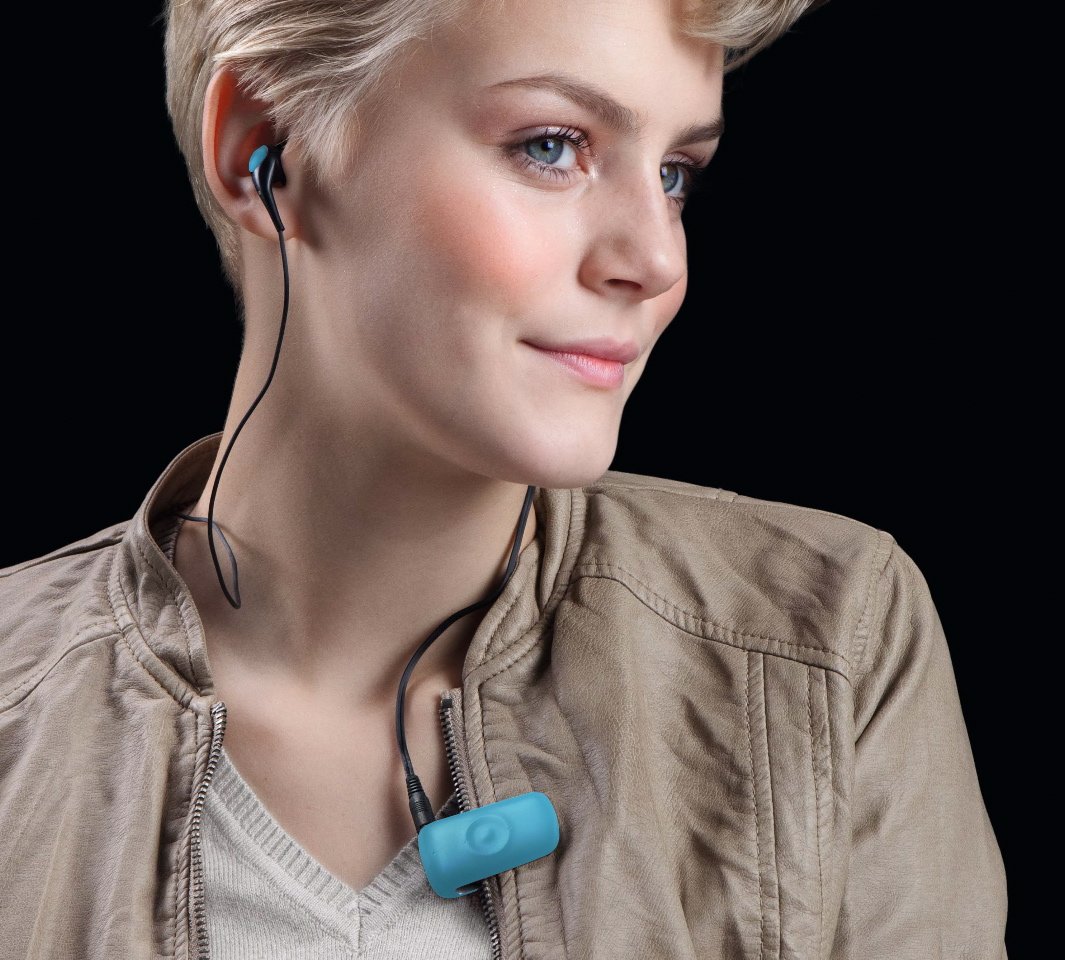 Jabra CLIPPER Bluetooth Stereo Headset - Wireless Sports Earbuds with Mic - Retail Packaging (Blue) - Perfect for Running, Gym & Outdoor Activities
