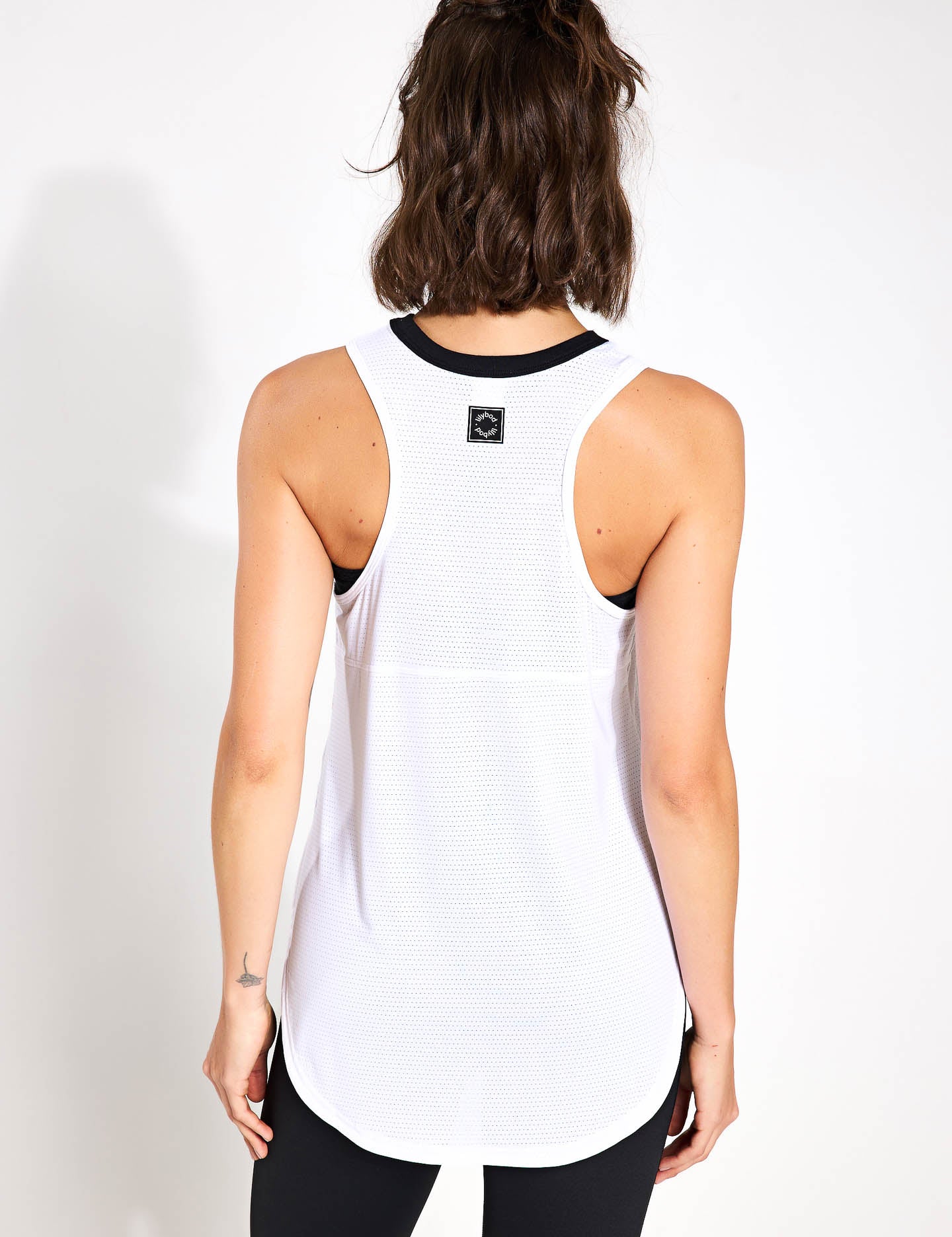 Zela Women's White Tank Top - Soft & Breathable Summer Casual Cami for Gym, Yoga, and Everyday Wear