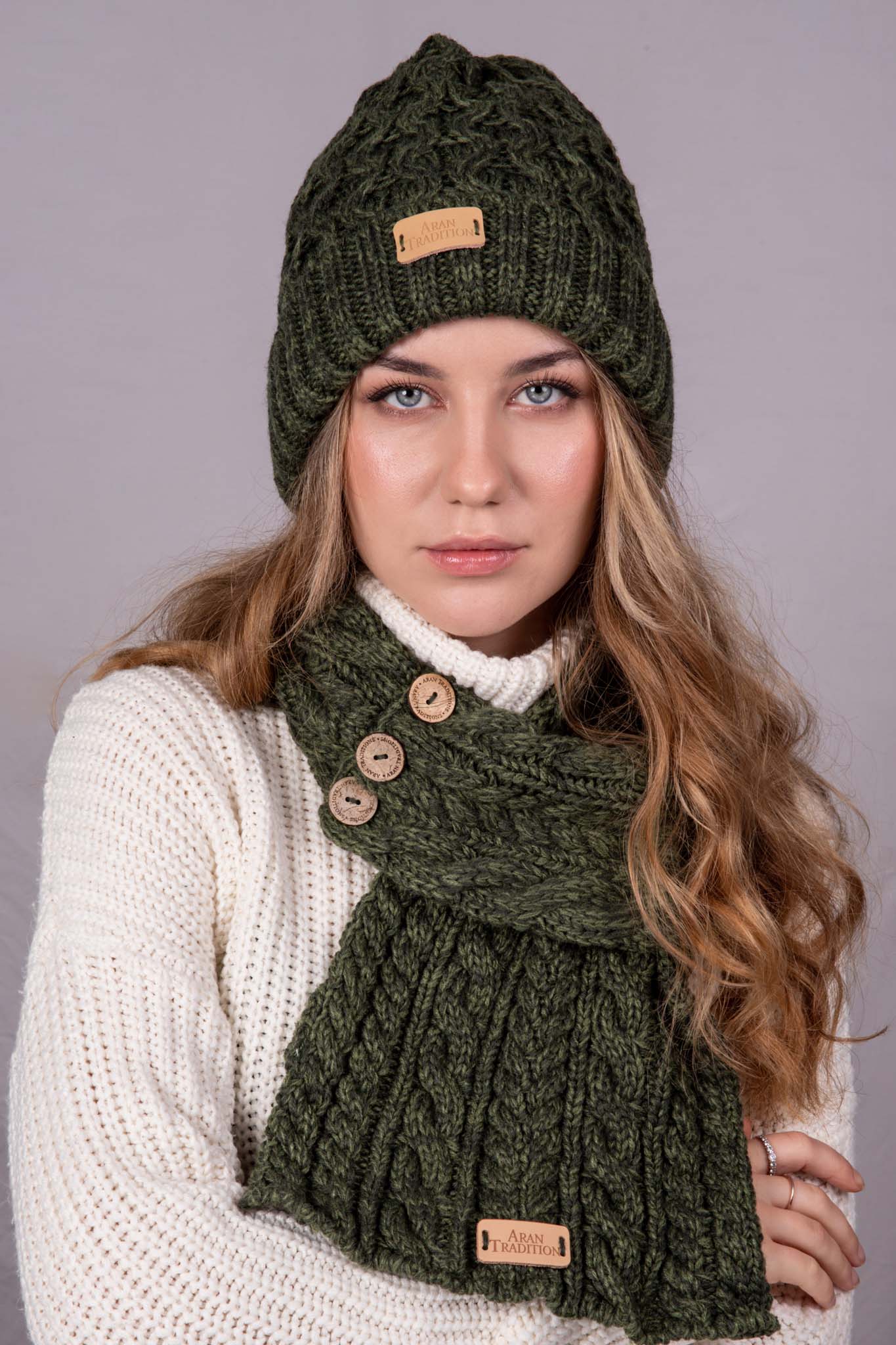 Aran Cable Knit Button Wrap Scarf - Soft Warm Green Winter Shawl for Women | Cozy Outdoor & Indoor Fashion Accessory