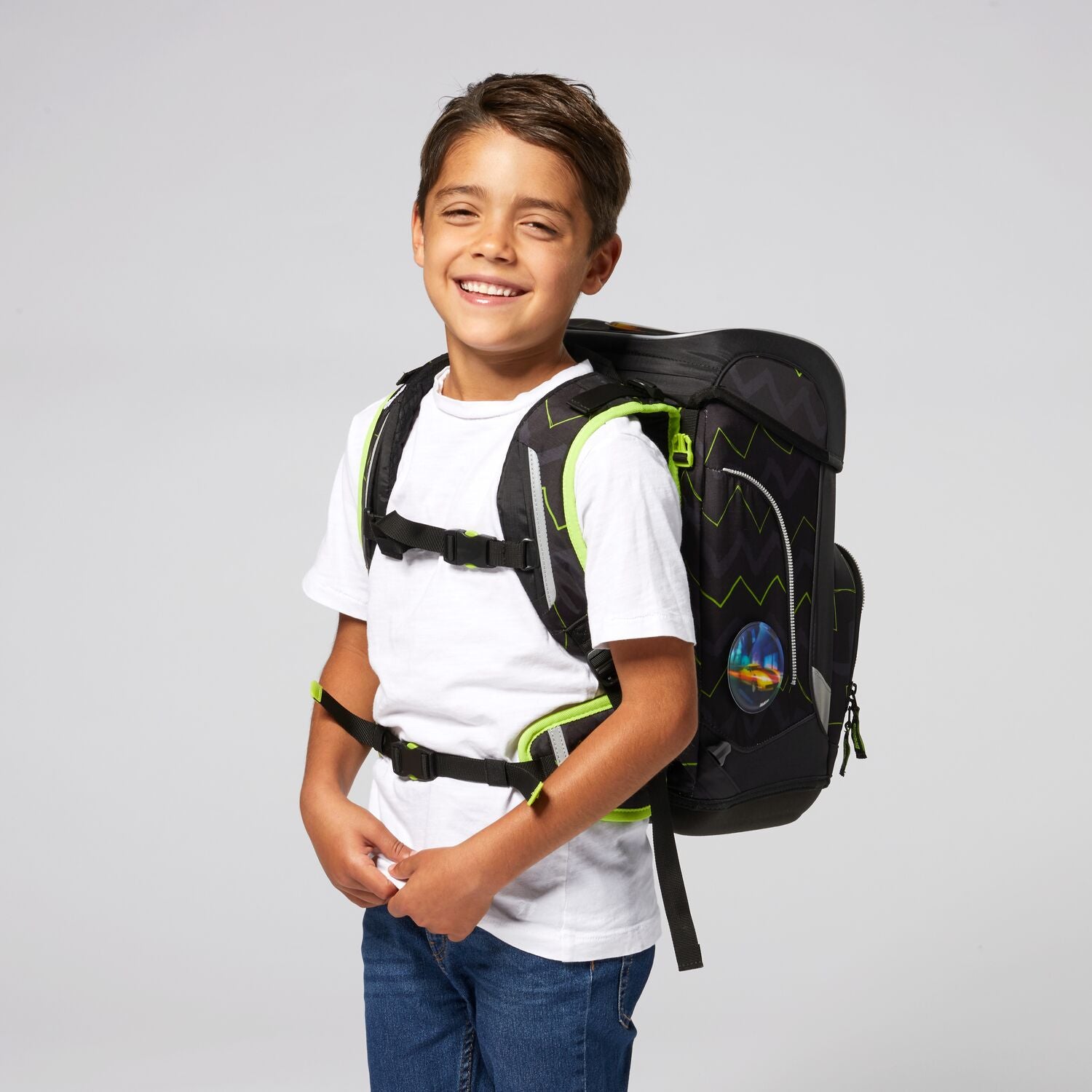 Ergobag Cubo Light 200 BearPower - Premium Lightweight School Backpack for Kids - Perfect for School, Travel & Outdoor Adventures