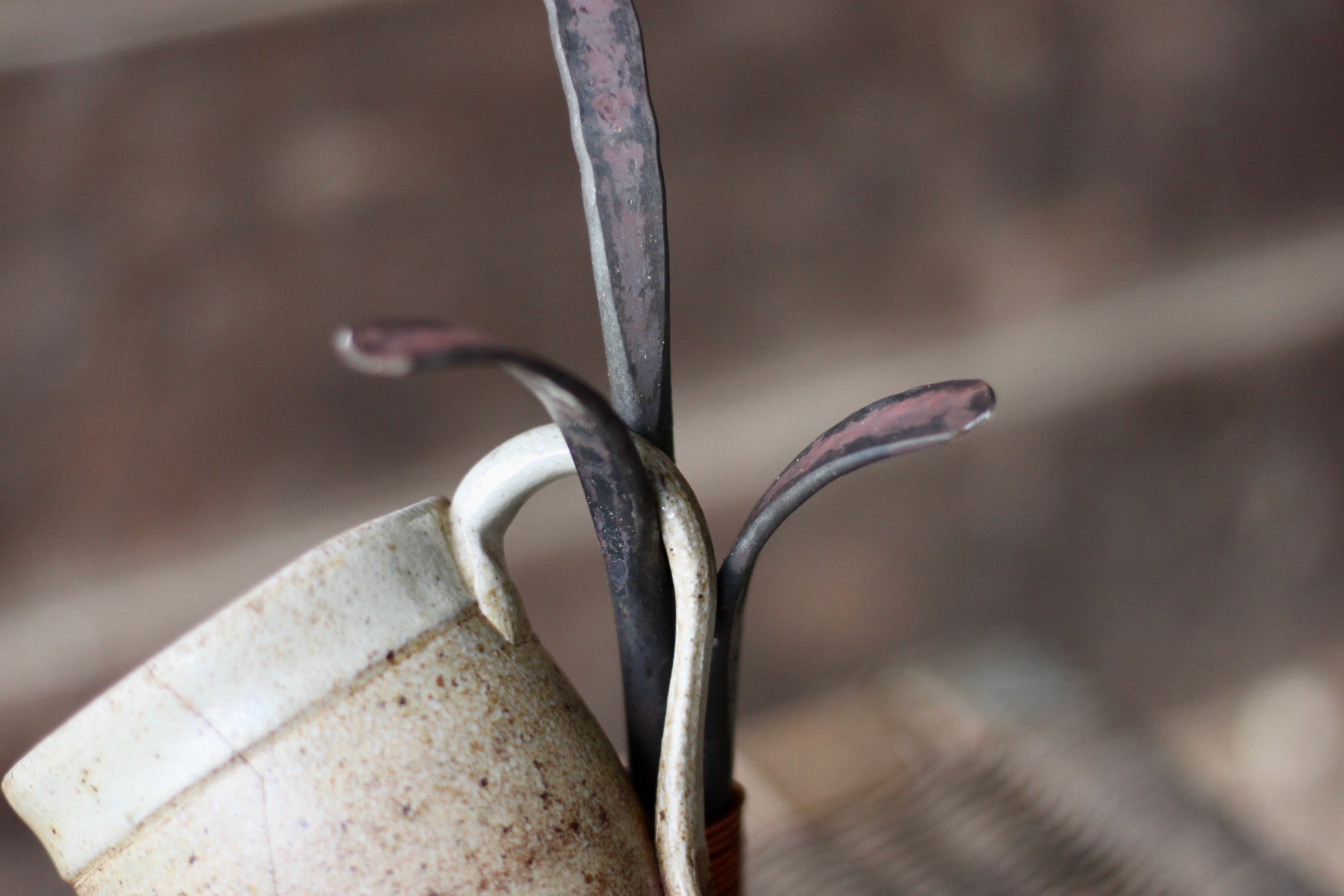 Premium Coffee Mug and Tea Cup Holder - Organize Your Mugs in Style | Perfect for Kitchen, Office, or Gift Giving