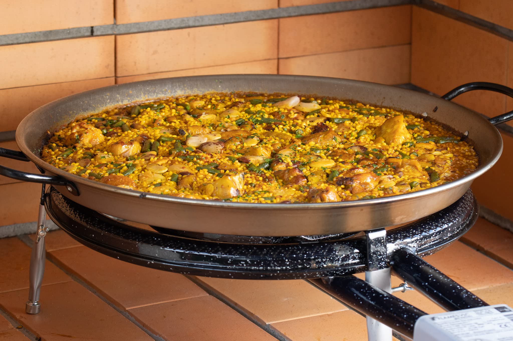 Premium Polished Steel Paella Pan with Gas Burner & Stand Set - Complete 13-Serving Kit for Authentic Spanish Paella | Outdoor Cooking, Parties & Family Gatherings