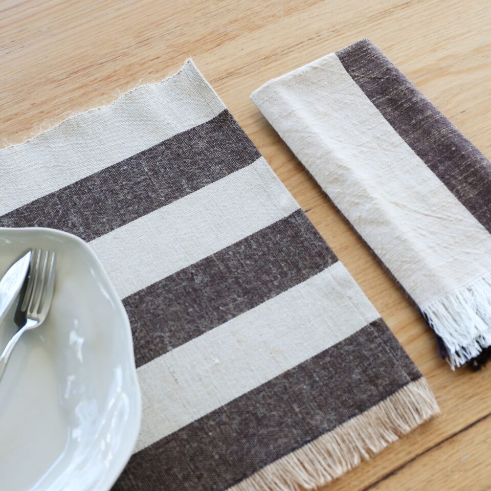 DESIGNSTUFF Fringed Napkins Set of 2 - Coffee Bean & Light Grey Cotton Table Linens for Dining, Kitchen Decor, and Party Supplies - Perfect for Dinner Parties, Weddings, and Home Decor