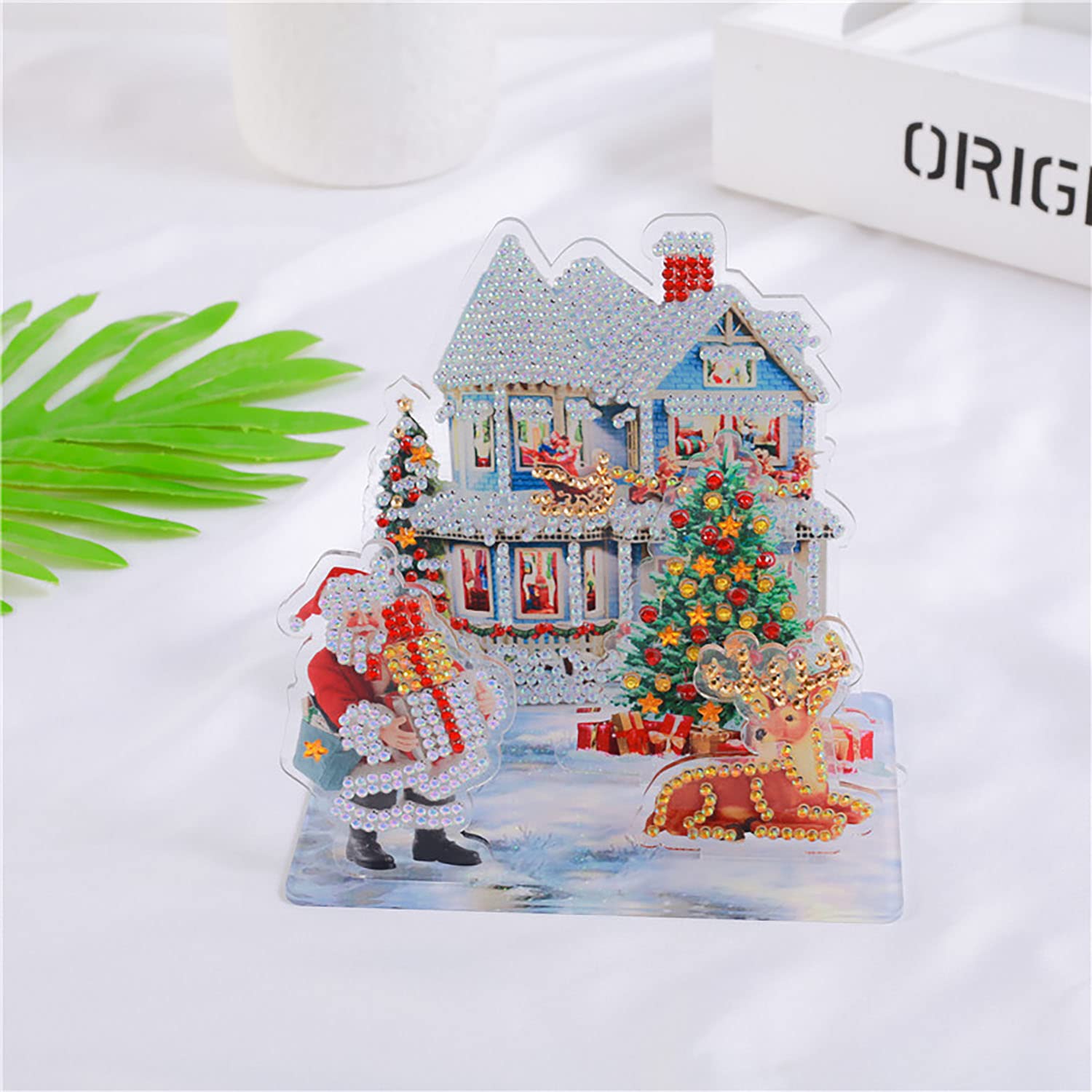 Avalizard Christmas Diamond Painting Kit - Full Drill Round Diamond Art for Christmas Tree Painting | 6x6 Inch Winter Holiday DIY Home Decor | Perfect for Gifts, Wall Art & Craft Lovers