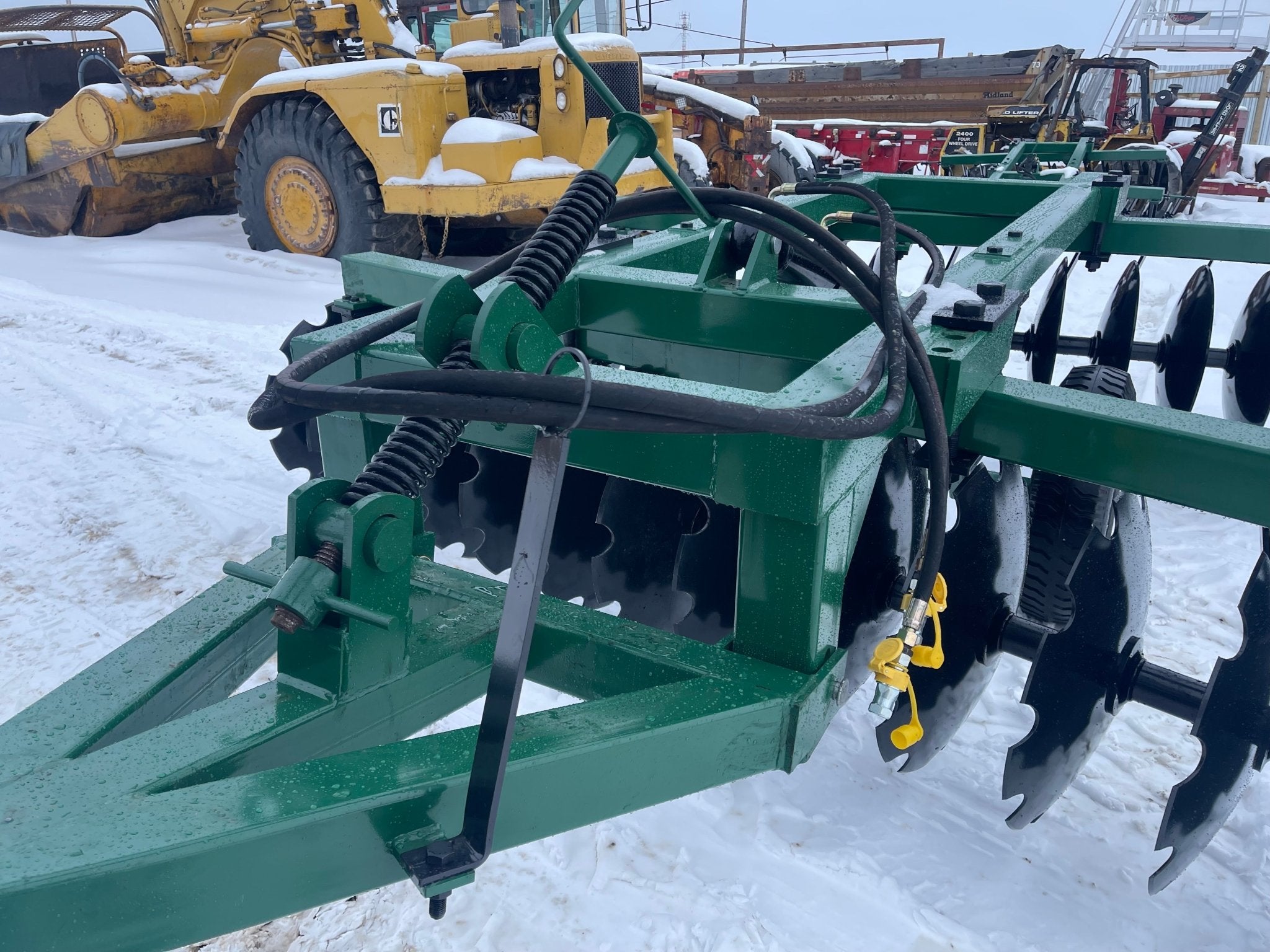 10 FT Hydraulic Offset Tractor Disc Harrow – Heavy Duty Agricultural Attachment for Soil Tillage and Field Preparation | Ideal for Farming, Landscaping, and Large-Scale Agriculture