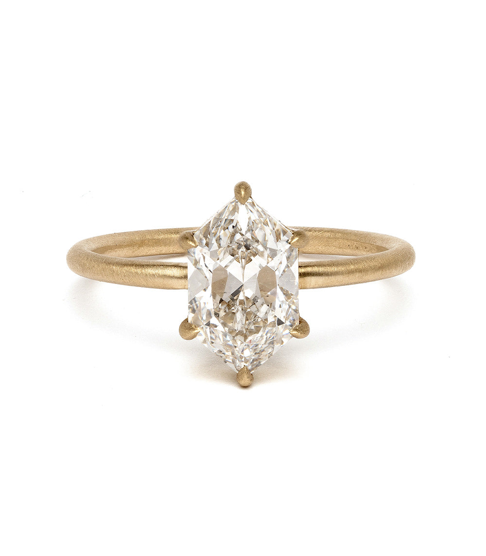 1.5 Carat Lab Grown Hexagon Diamond Engagement Ring for Women - Unique Wedding Band, Anniversary Gift, Proposal Jewelry - Perfect for Romantic Proposals & Special Occasions