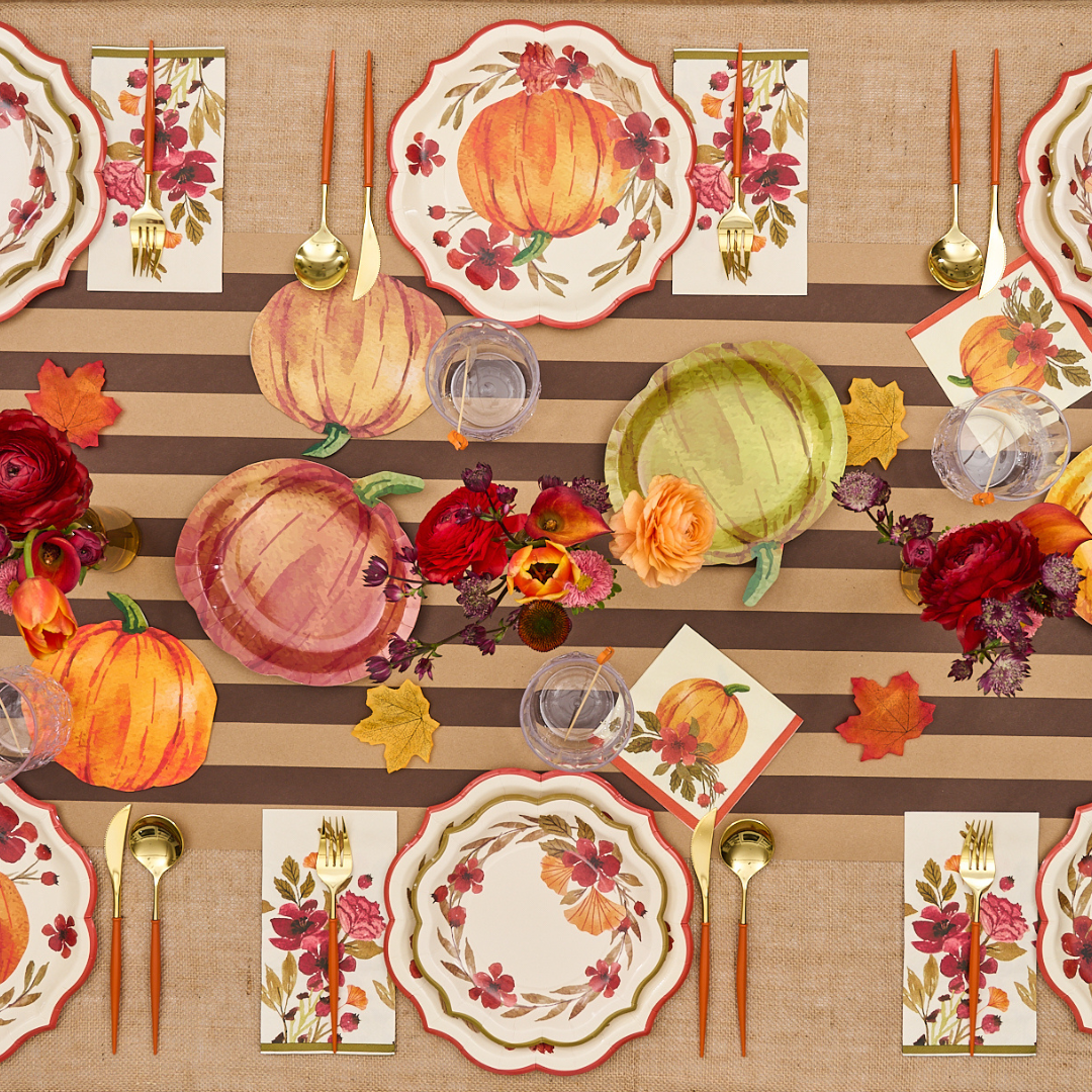 Autumn Foliage Table Setting - Fall Leaf Decor for Thanksgiving & Holiday Dining - Perfect for Seasonal Centerpieces & Home Decor