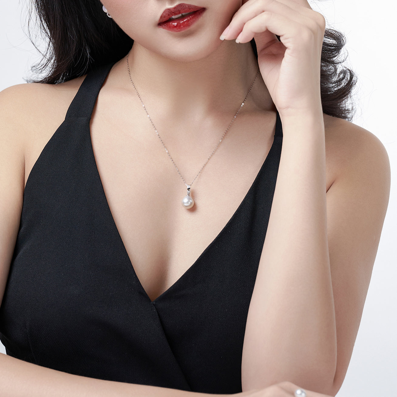 18K Solid Gold Diamond Australian White Saltwater Pearl Necklace KN00199 - Elegant Bridal Jewelry, Anniversary Gift for Her, Luxury Pearl Necklace for Women