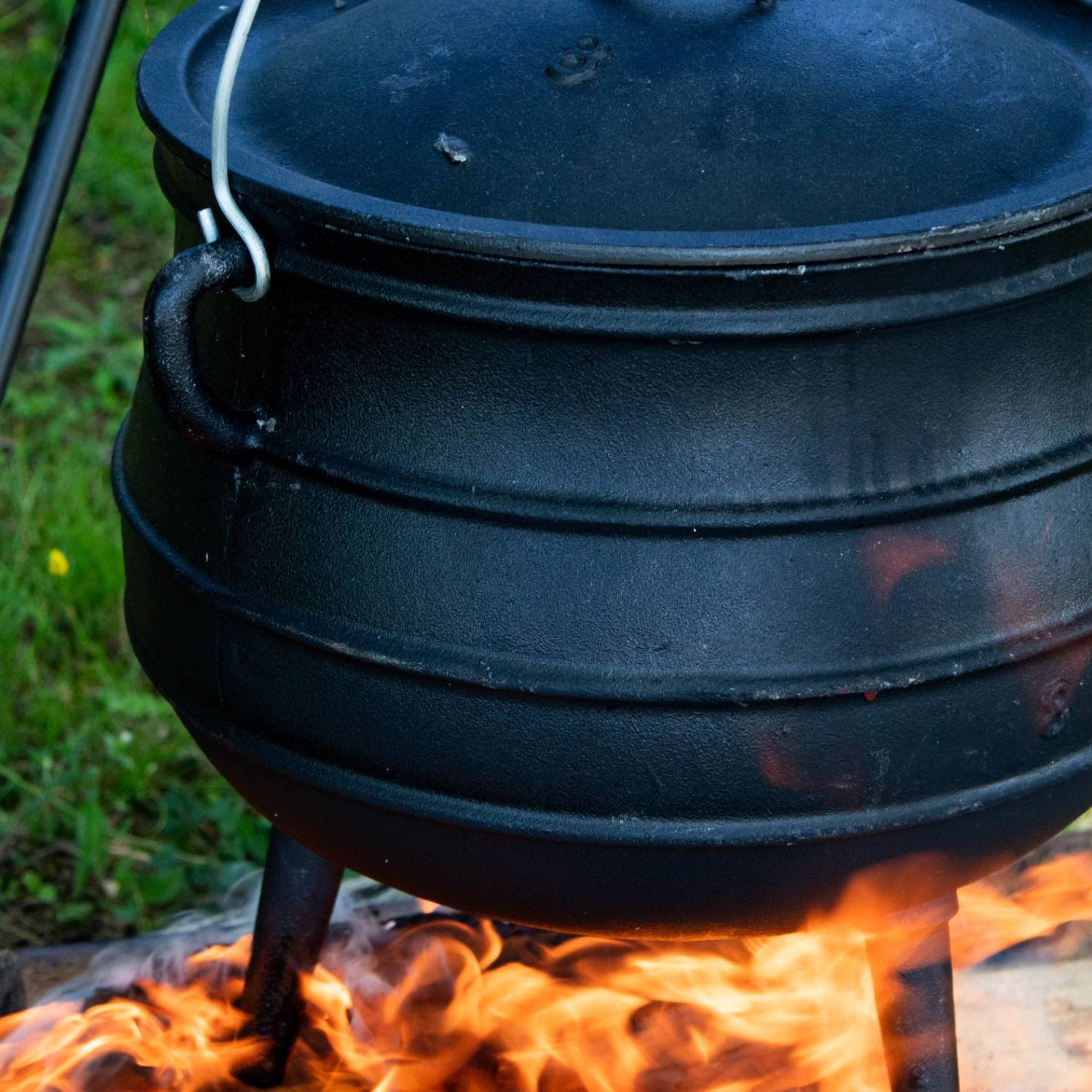 Lehman's 8 Inch Cast Iron Dutch Oven with Lid - 3 Quart Campfire Cooking Pot with 3 Legs for Outdoor, Backpacking & Survival | Perfect for Stews, Soups & Open Fire Cooking