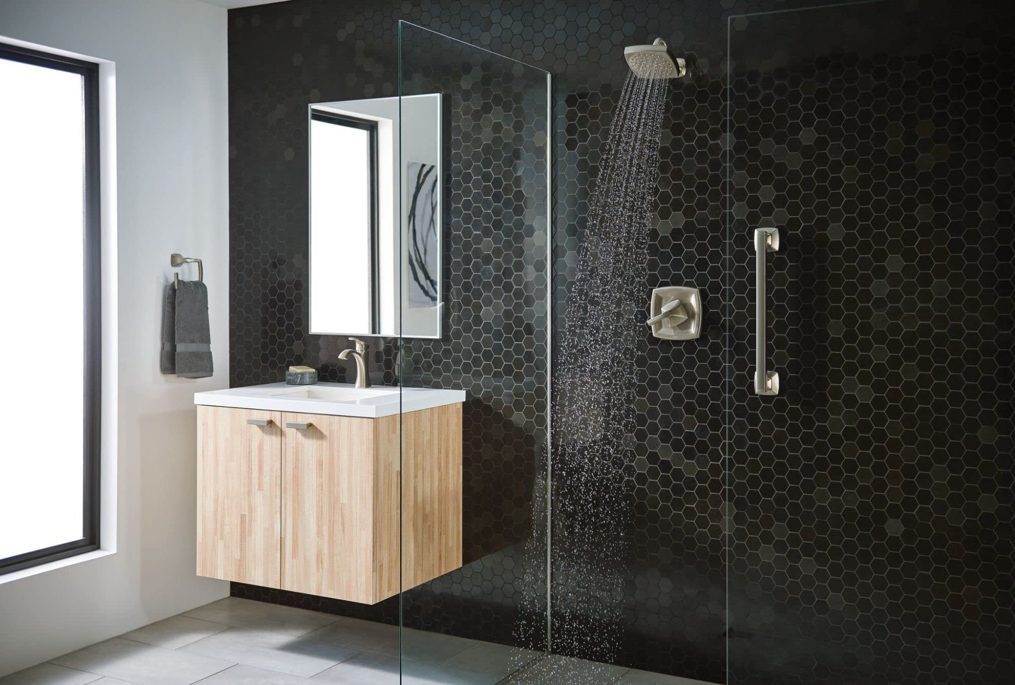 Moen YG5118ORB 18-Inch Stainless Steel Bathroom Grab Bar - Oil-Rubbed Bronze Finish - ADA Compliant Safety Handle for Shower, Bathtub & Toilet - Secure Transitional Support for Elderly & Disabled (Ideal for Wet Areas & Mobility Assistance)