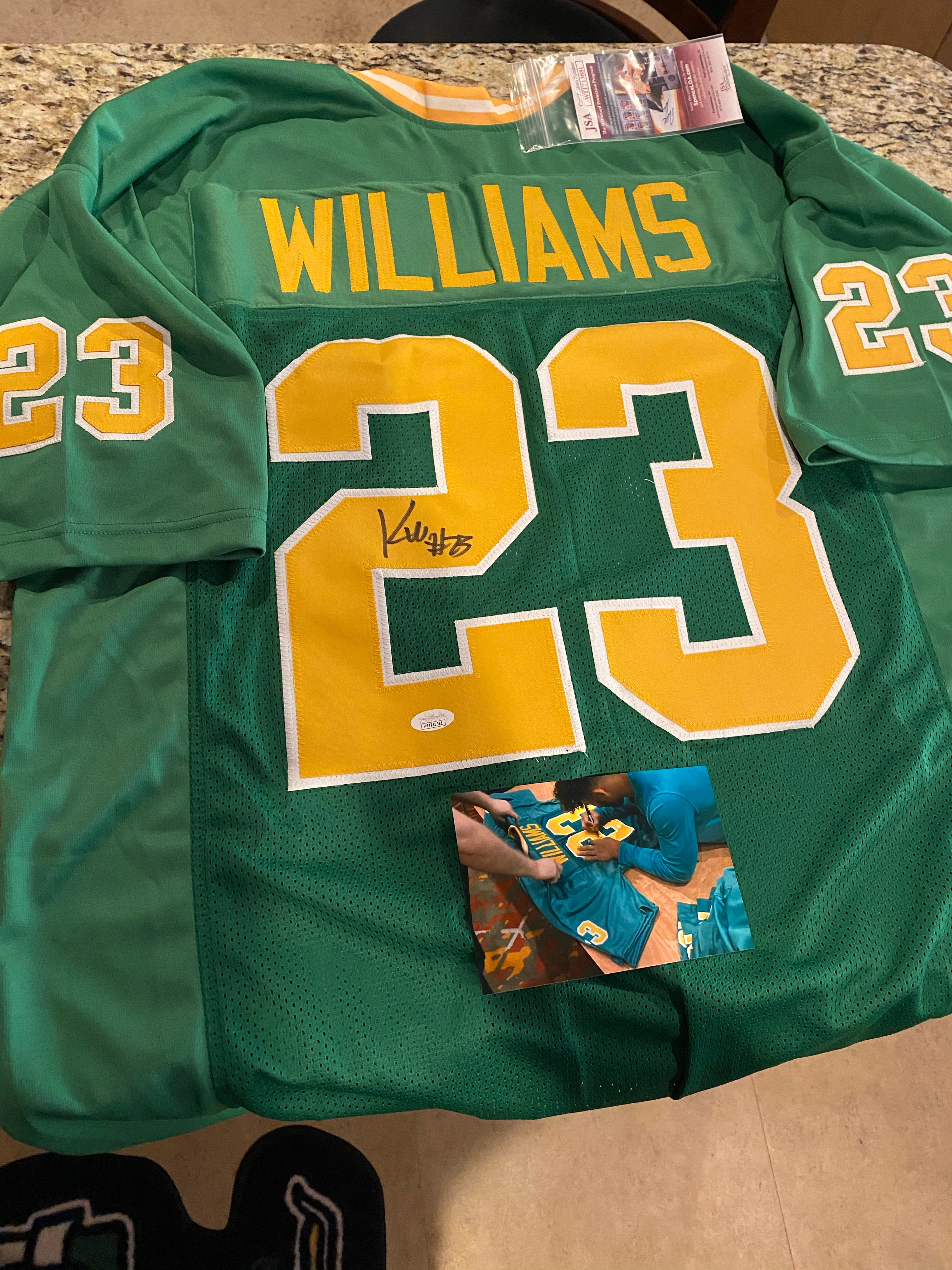 Authentic Kyren Williams Signed Notre Dame Green Custom Jersey - Limited Edition Collectible for Football Fans & Memorabilia Enthusiasts - Perfect for Gifts, Displays & Sports Collections
