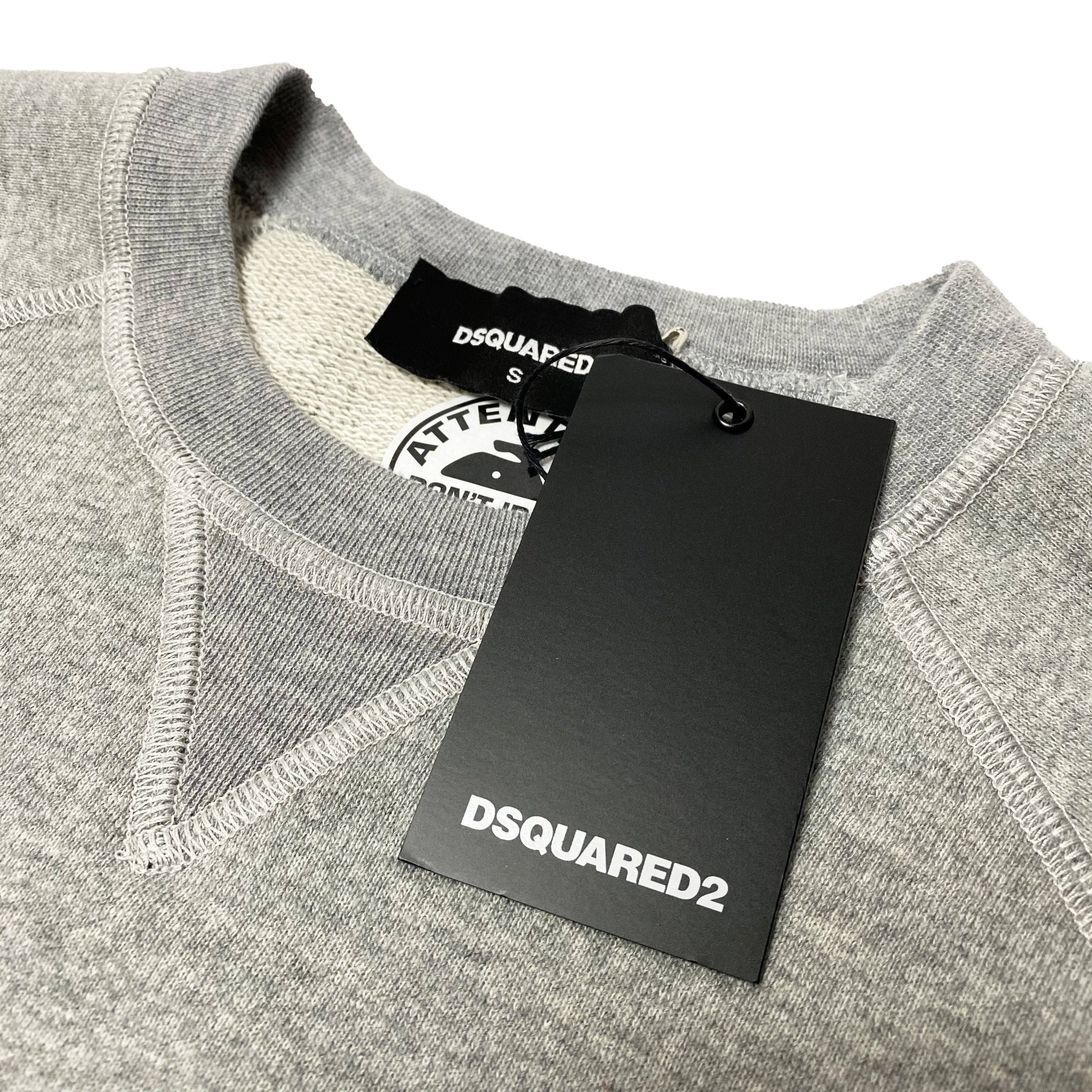 DSQUARED2 Phys Ed Logo Crewneck Sweatshirt for Men | Casual Cotton Pullover Hoodie | Streetwear Fashion & Gym Wear