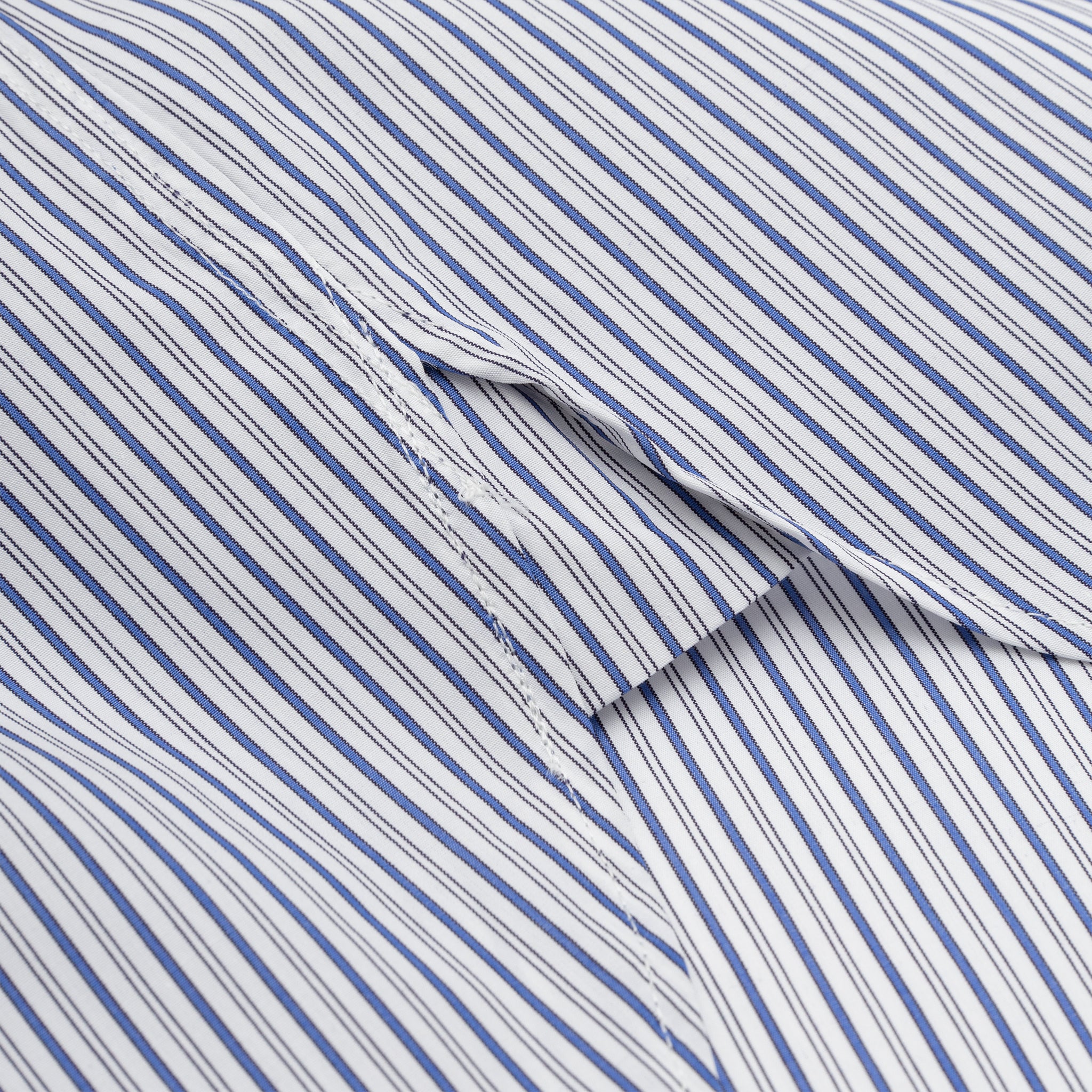 Premium Men's Casual Shirt - Comfortable Slim Fit Button Down Shirt for Business & Everyday Wear - Office, Dating & Outdoor Activities