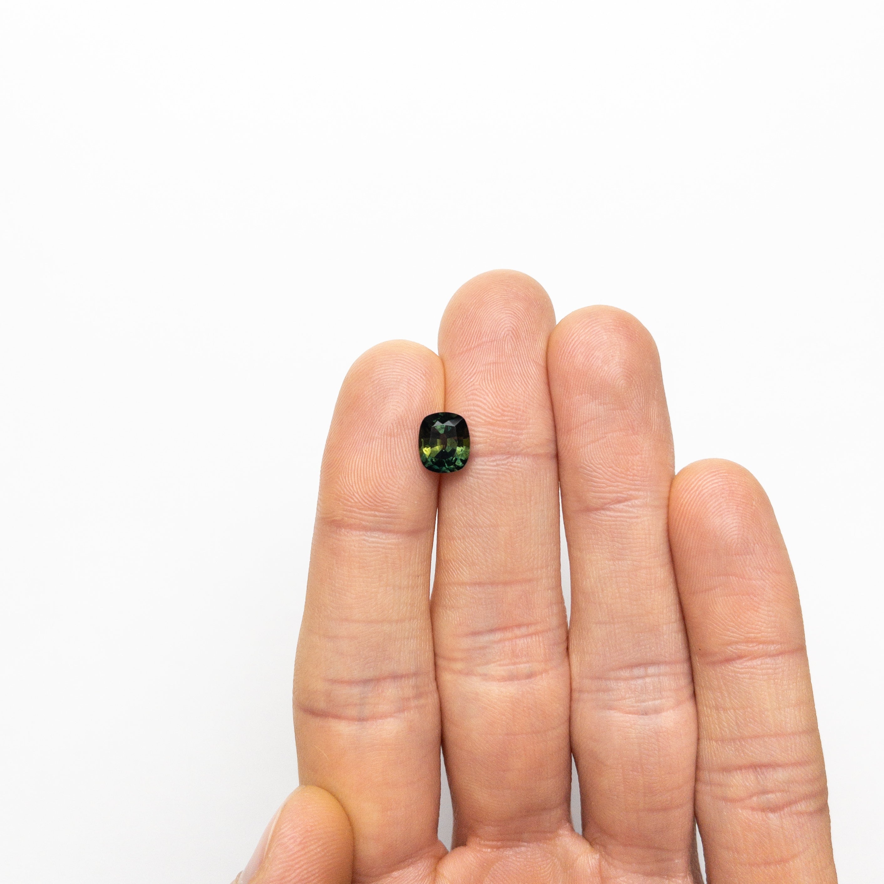 2.37ct Cushion Brilliant Blue Sapphire Gemstone - 8.20x7.00x4.72mm Natural Loose Stone for Engagement Rings & Jewelry Making