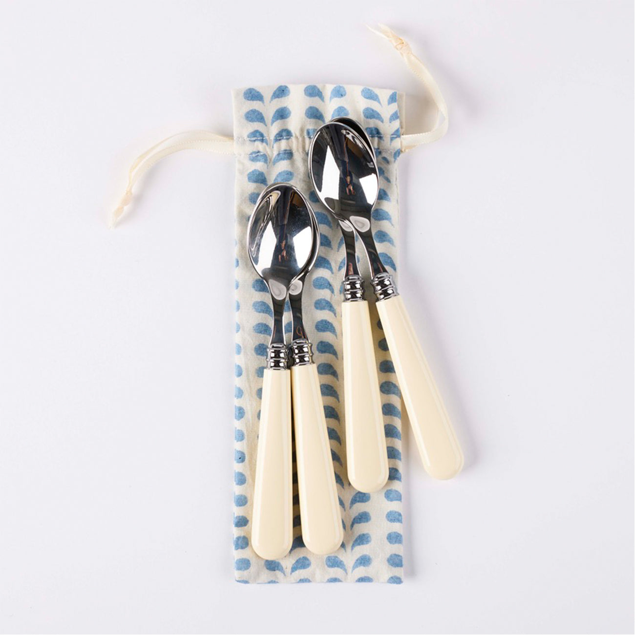 Premium Stainless Steel Teaspoons Set of 4 - Elegant Cream Color Dessert Spoons for Tea, Coffee, Ice Cream & Dessert Serving - Perfect for Home, Restaurant & Party Use