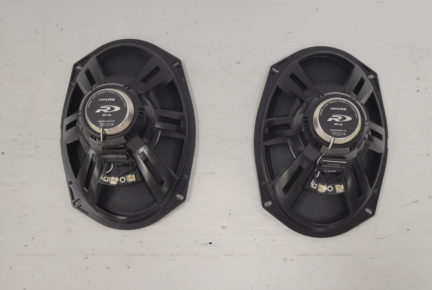 Alpine SPR-69 6x9 Inch 3-Way Car Audio Coaxial Speakers - Premium Sound for Cars, Trucks & SUVs - Perfect for Upgrading Your Vehicle's Audio System