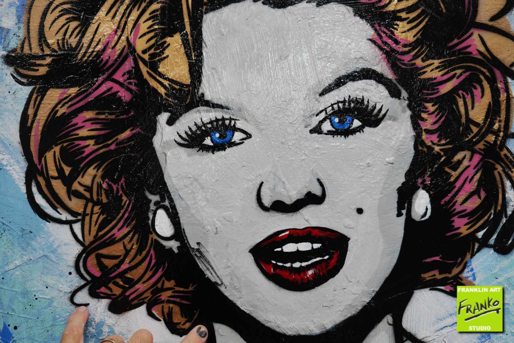 140cm x 180cm Marilyn Monroe Boxing Textured Urban Pop Art Canvas Painting - Modern Wall Decor for Living Room, Bedroom & Office