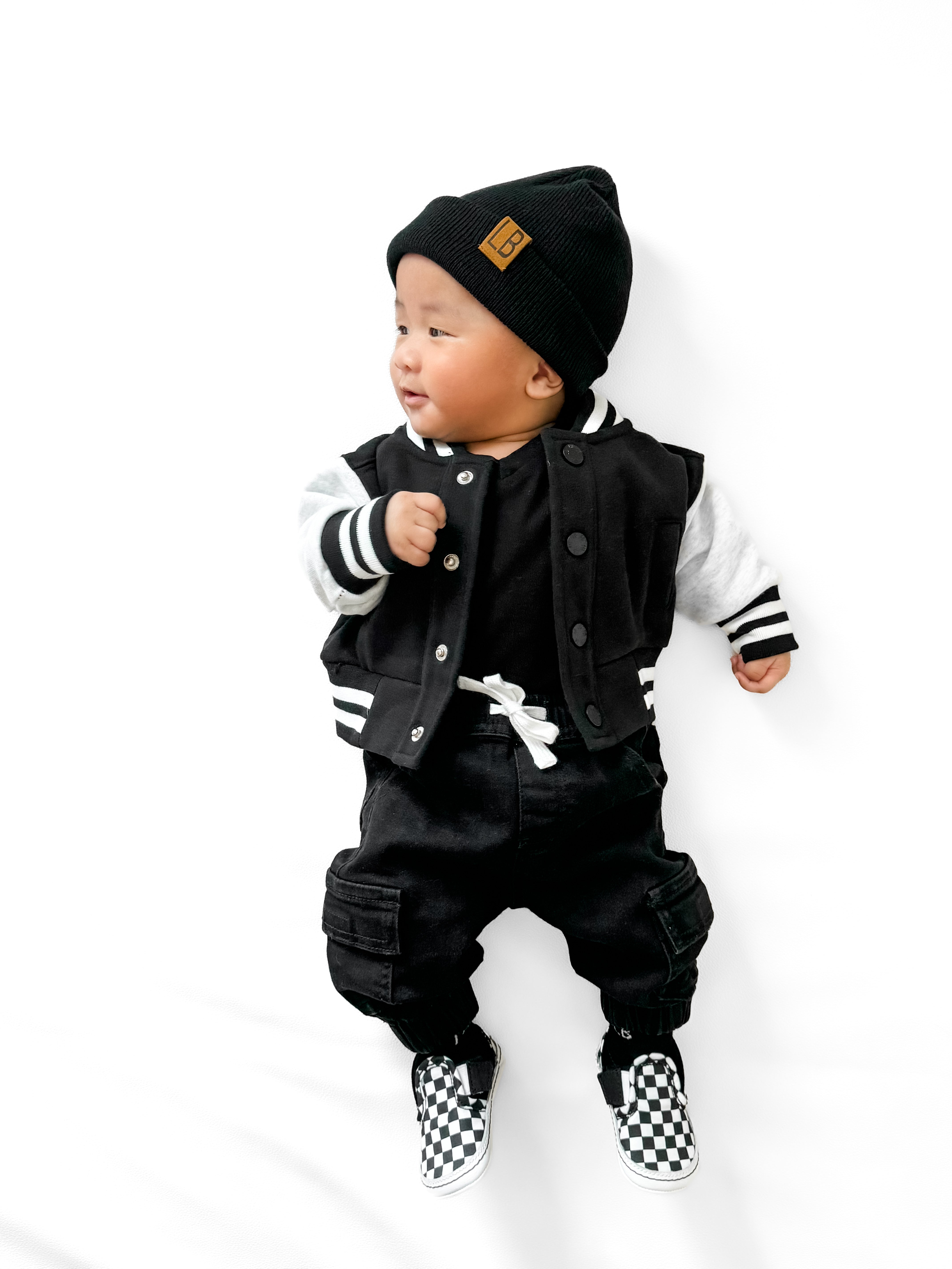 Stylish Black Varsity Jacket for Men & Women - Trendy Letterman Jacket for Casual Wear, Sports, and School Events