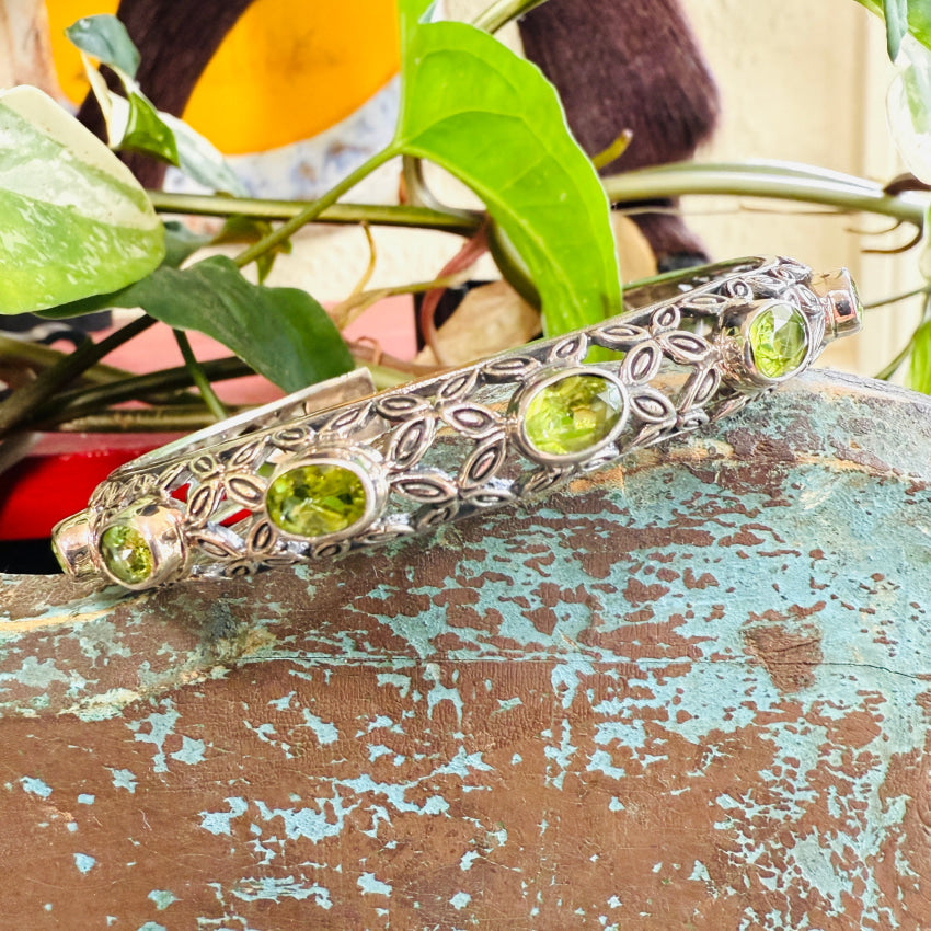 Faceted Peridot Sterling Silver Cuff Bracelet for Women - Elegant Handmade Jewelry Gift for Birthday, Anniversary & Special Occasions