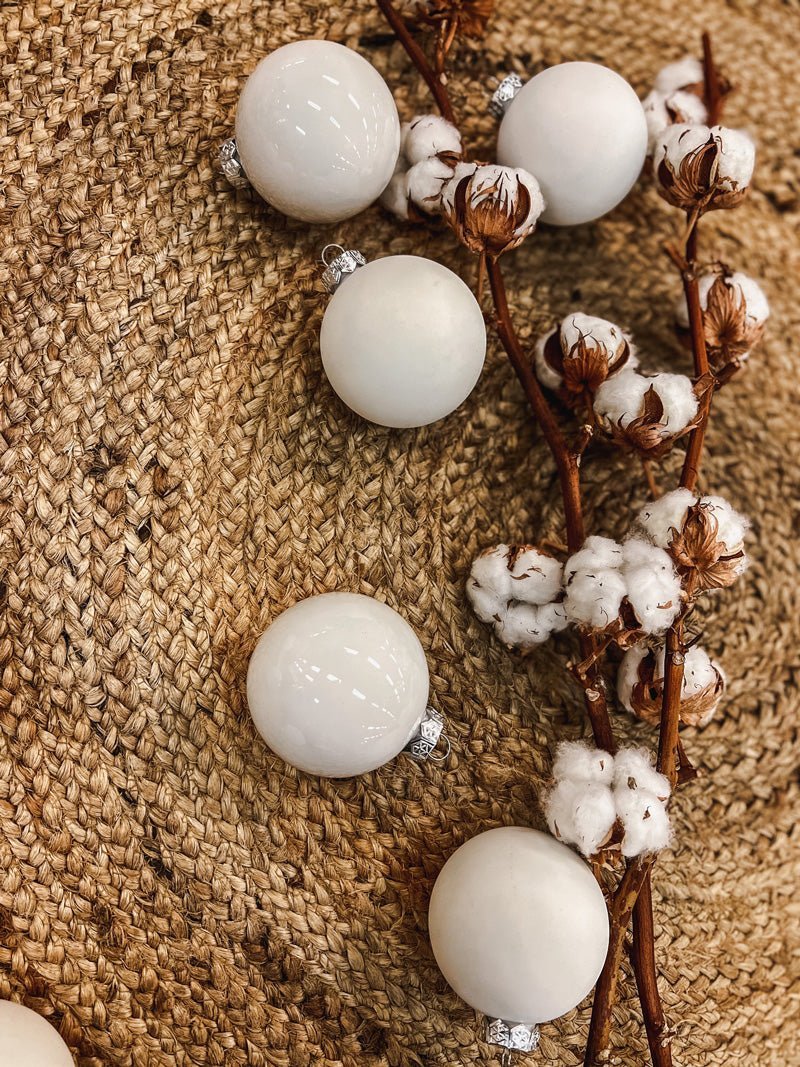 16 Pack Christmas Ornament Balls - Shatterproof Holiday Decorations for Tree, Home, Party & Festive Celebrations