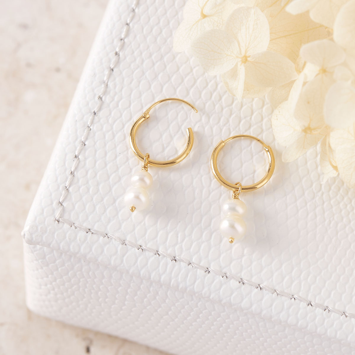 Unity Pearl Sleepers Gold - Elegant Pearl Earrings for Women, Hypoallergenic Gold Plated Hoop Earrings for Sensitive Ears | Perfect for Parties, Weddings & Everyday Wear