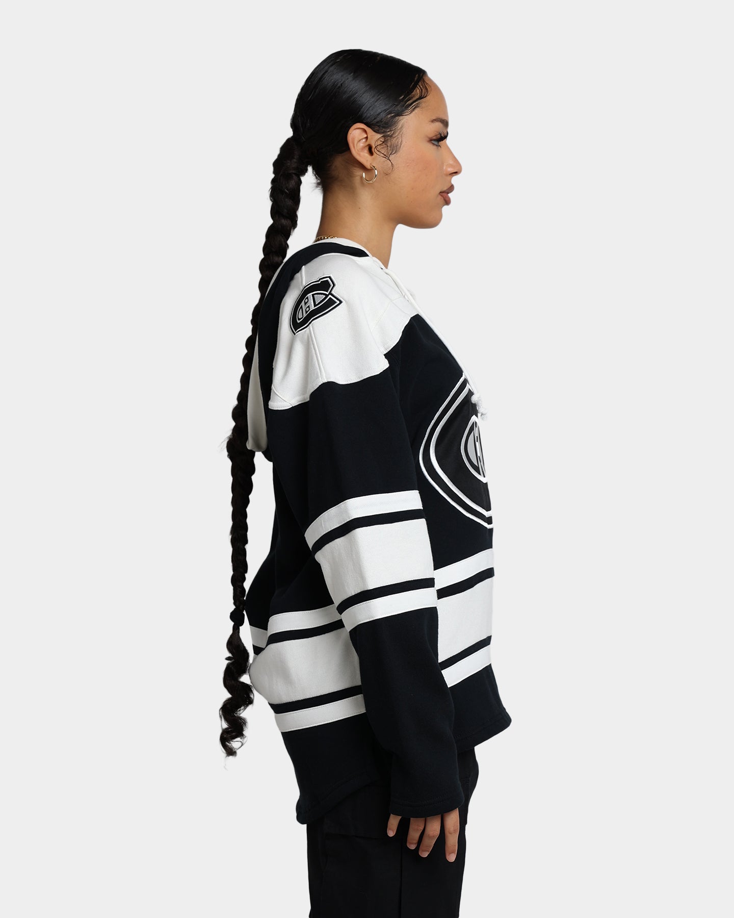 47 Brand Montreal Canadiens Superior Lacer Hoodie - Men's Premium Pullover Sweatshirt with Lace-Up Design in Jet Black - Perfect for Hockey Games, Casual Wear & Outdoor Activities
