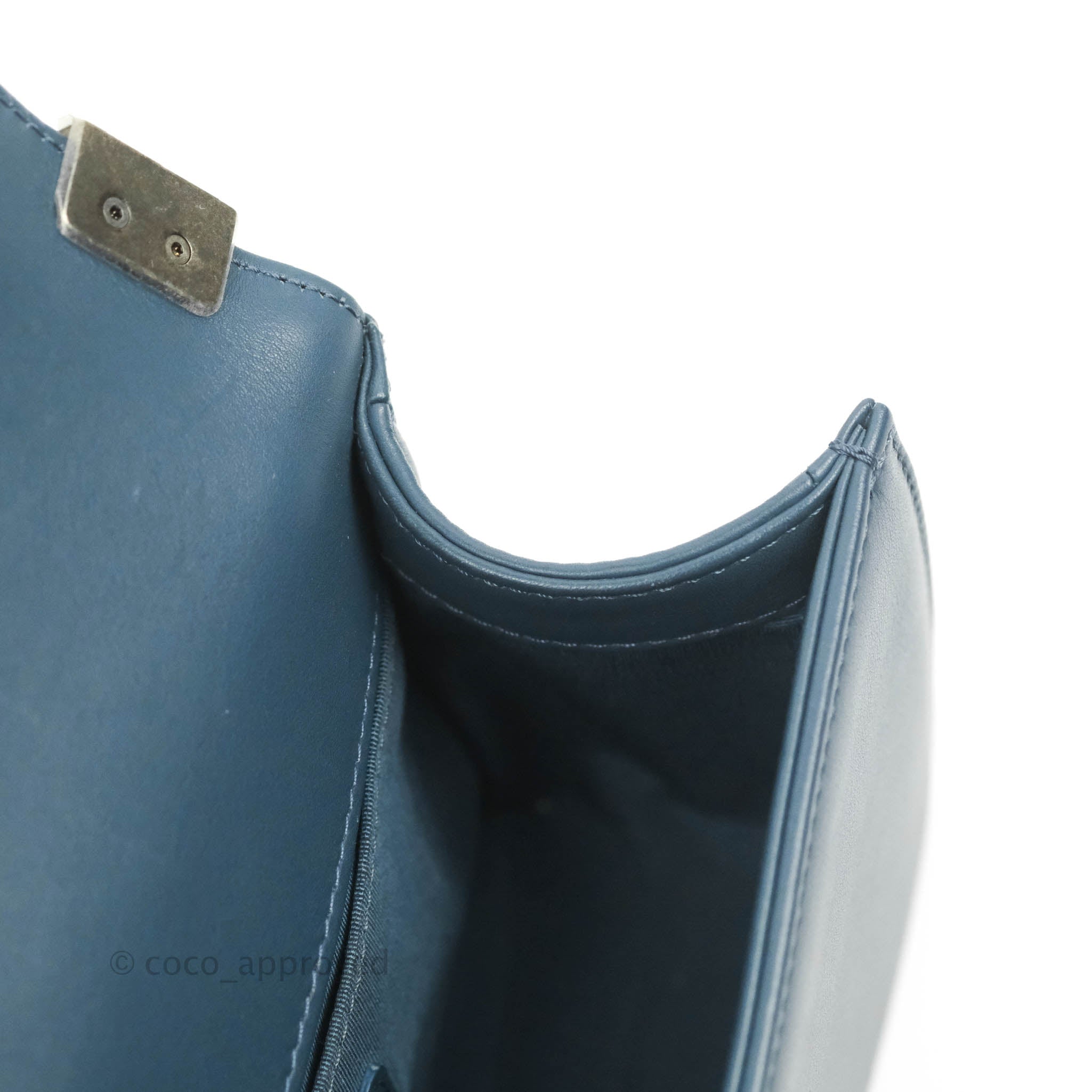 Chanel Boy Small Navy Blue Calfskin Leather Bag with Ruthenium Hardware - Perfect for Evening Events & Luxury Fashion Accessories