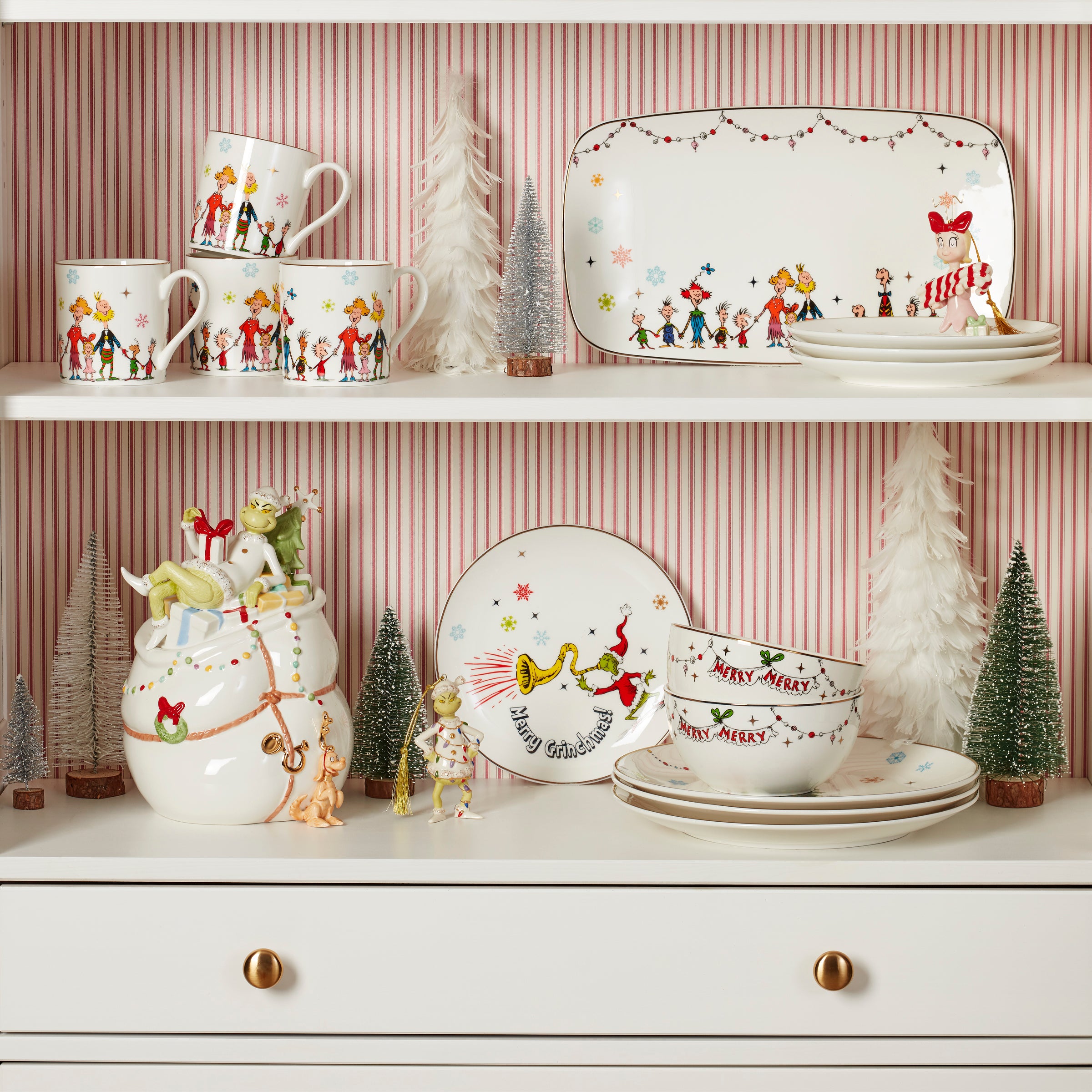 Merry Grinchmas 4-Piece Bowl Set - Durable Melamine Bowls for Christmas Decor, Parties & Everyday Use