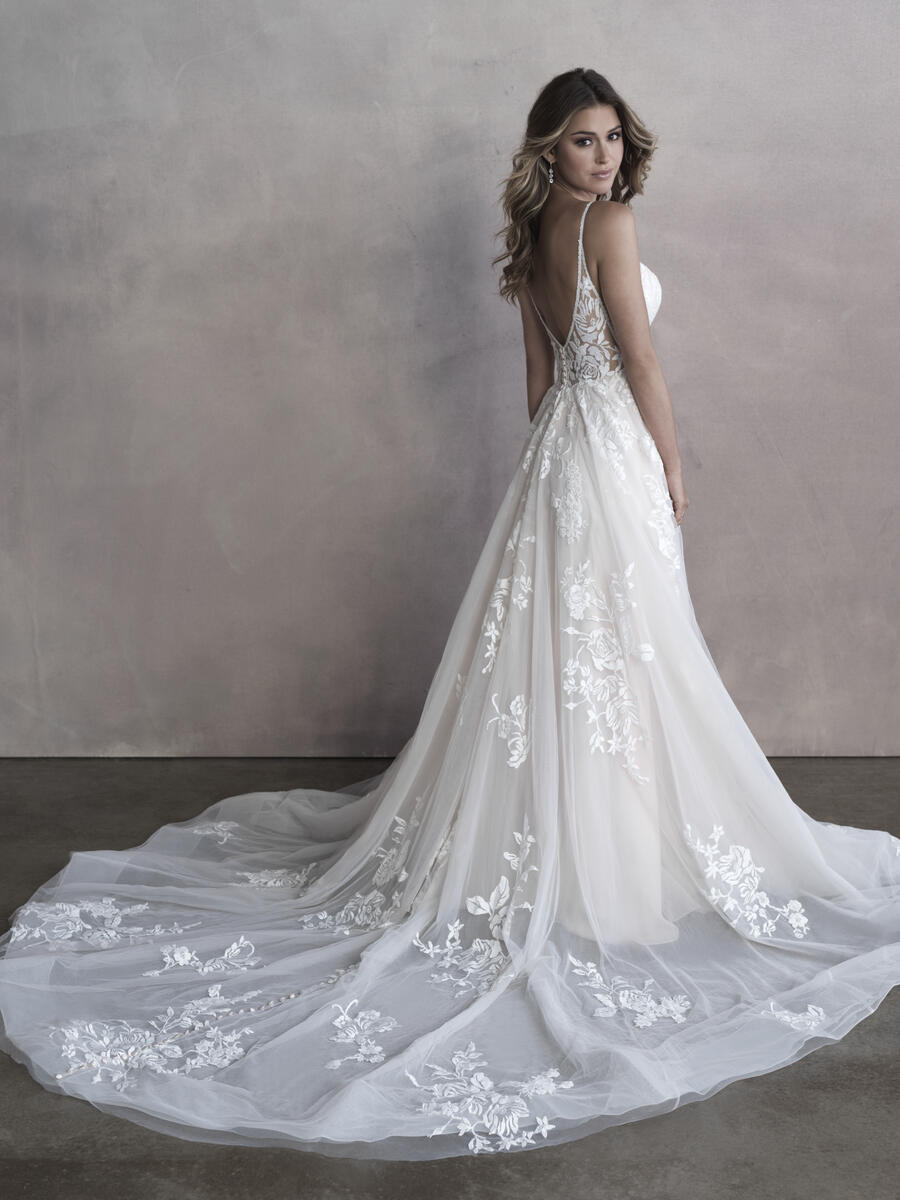 Allure Bridals 9802 Wedding Dress – Elegant A-Line Gown with Lace Appliques for Brides | Perfect for Church, Beach & Outdoor Ceremonies