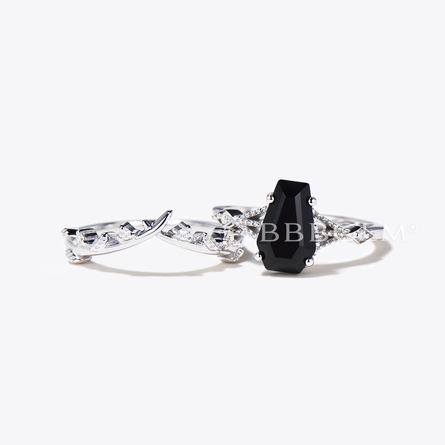 Black Onyx & Moissanite Coffin Cut Engagement Ring Set with Leaf Curve Band in Rose Gold - Perfect for Weddings, Anniversaries, and Unique Proposal Gifts
