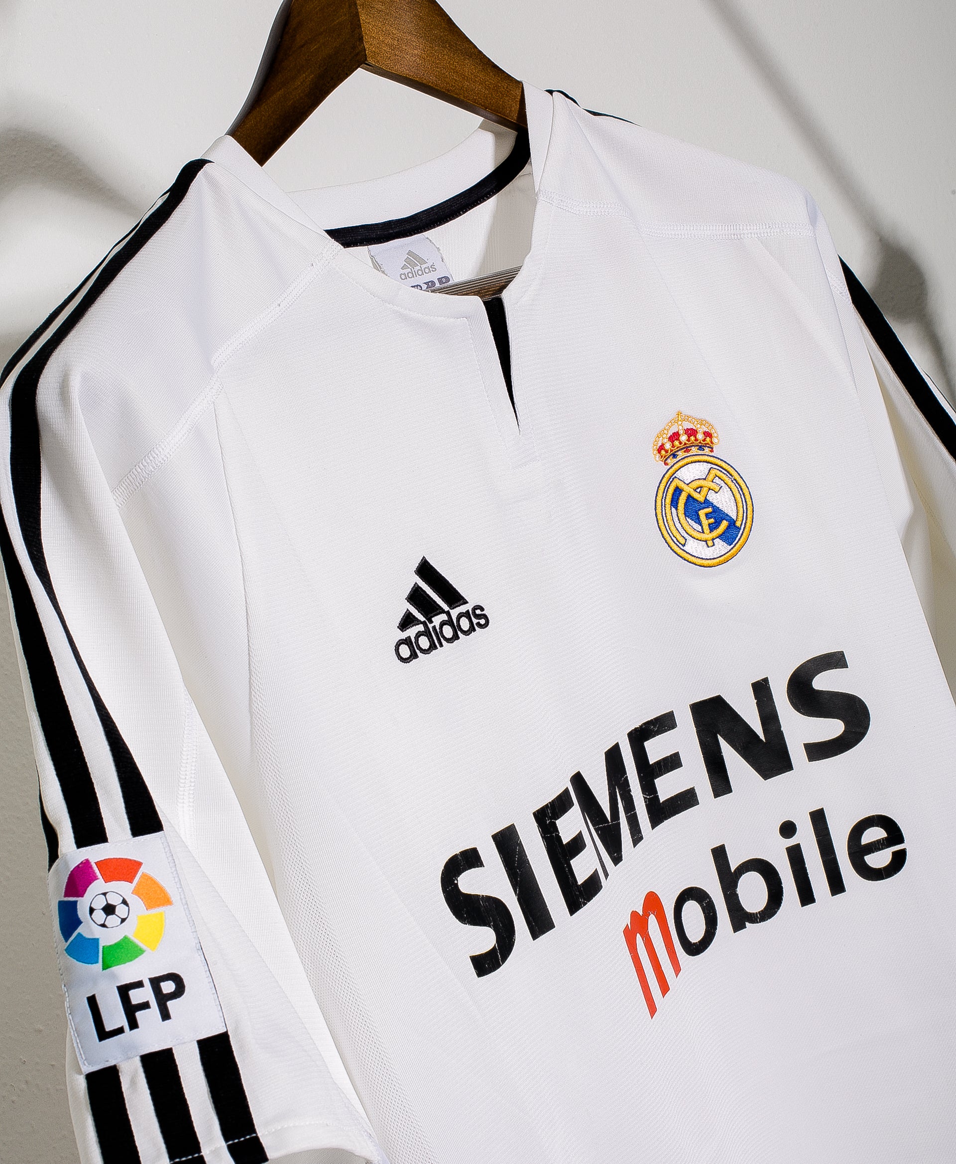 2003 Real Madrid Home Jersey #5 Zidane (Medium) - Authentic Soccer Shirt for Fans & Collectors - Perfect for Match Days & Sports Memorabilia Display